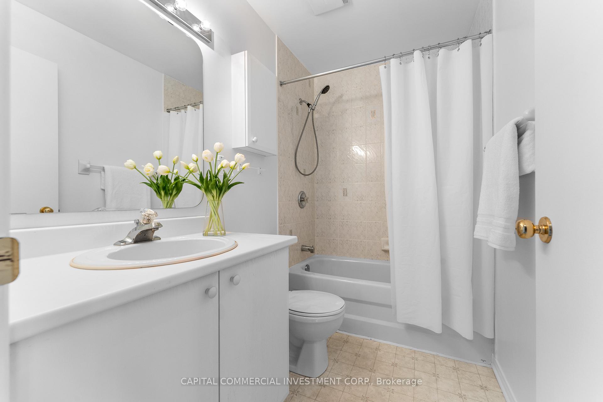 Photo 21 of 2074 Avenue P, Ottawa, Eastway Gardens/Industrial Park — HOMEH