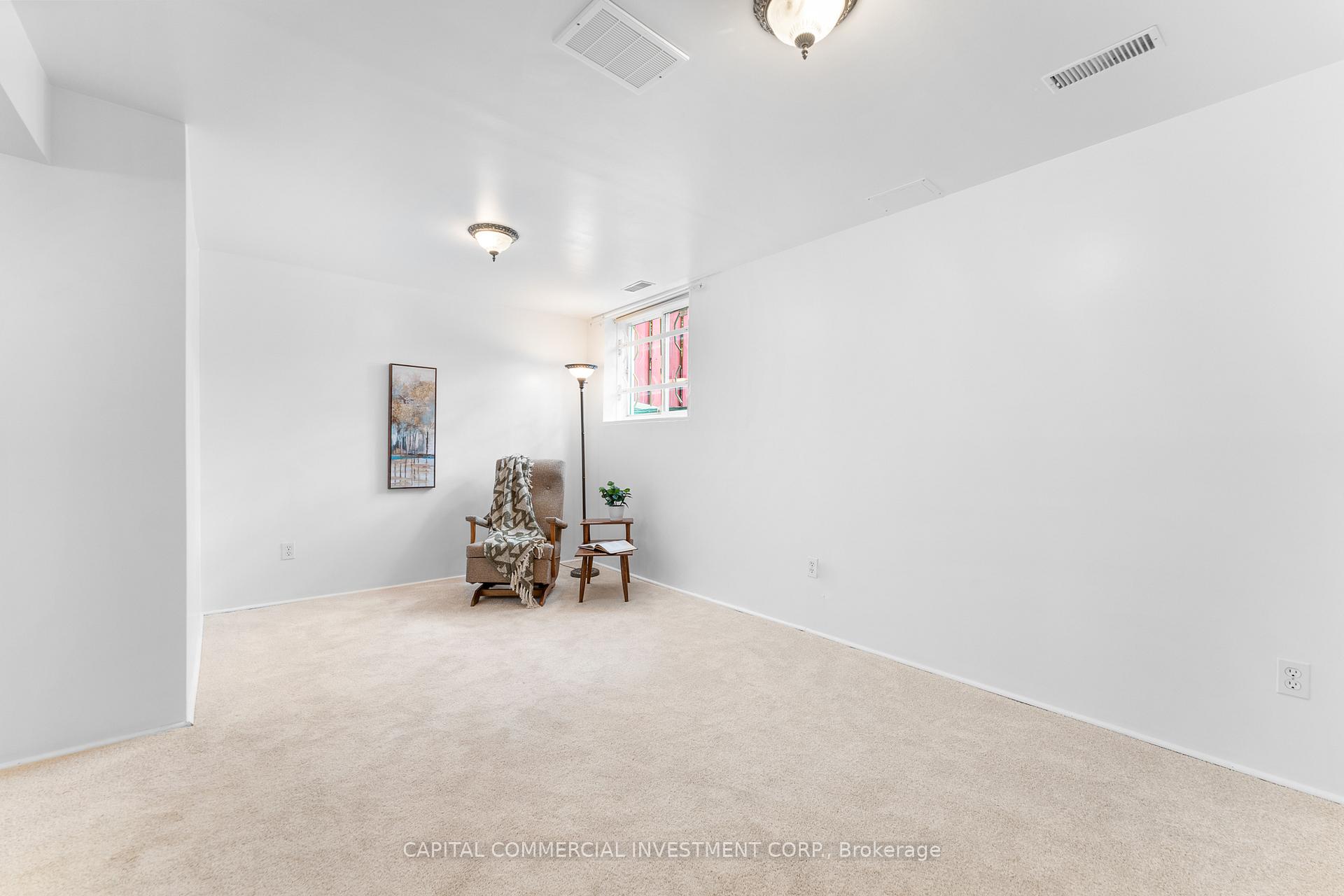 Photo 24 of 2074 Avenue P, Ottawa, Eastway Gardens/Industrial Park — HOMEH