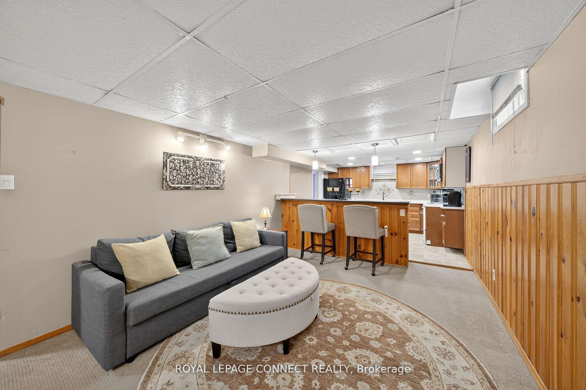Photo 36 of 90 Golf Links Drive, Aurora, Aurora Highlands — HOMEH