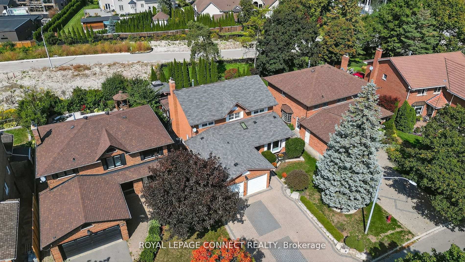 Photo 49 of 90 Golf Links Drive, Aurora, Aurora Highlands — HOMEH