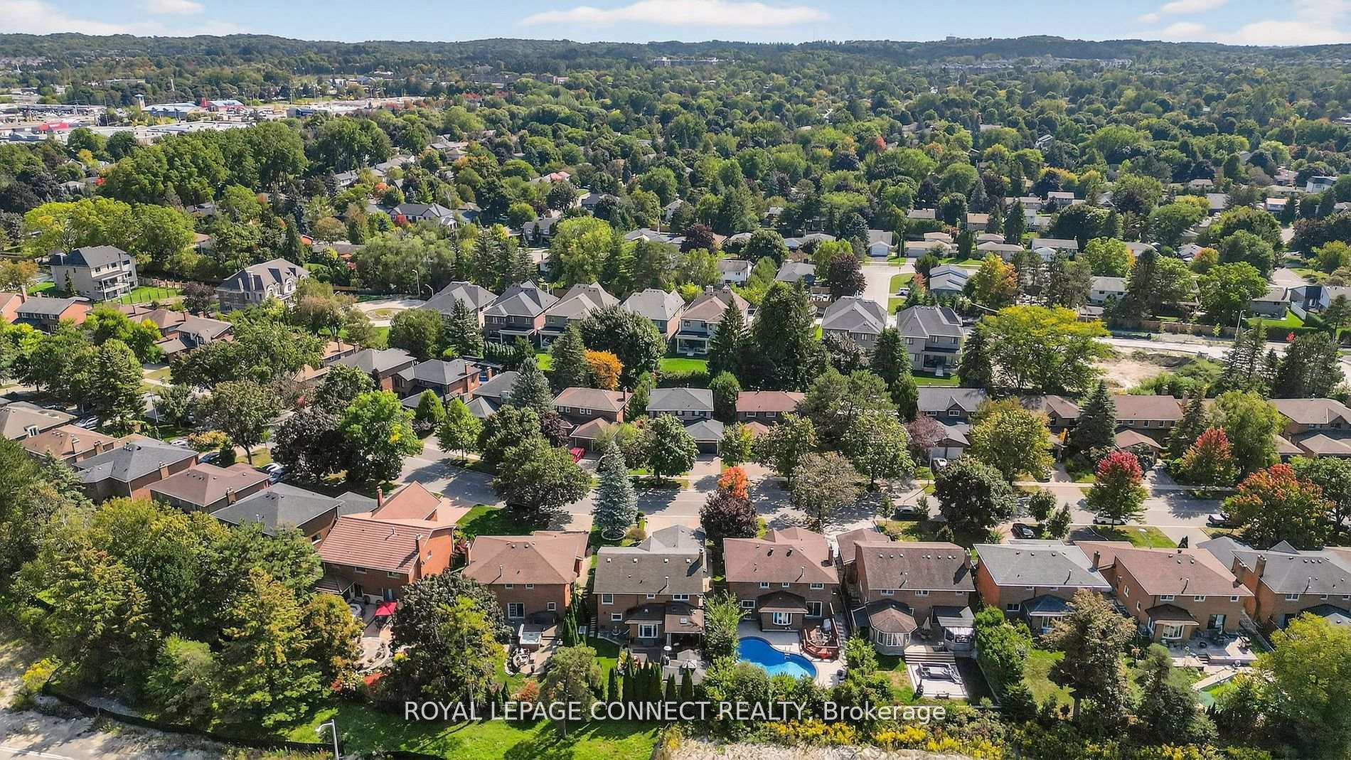 Photo 48 of 90 Golf Links Drive, Aurora, Aurora Highlands — HOMEH