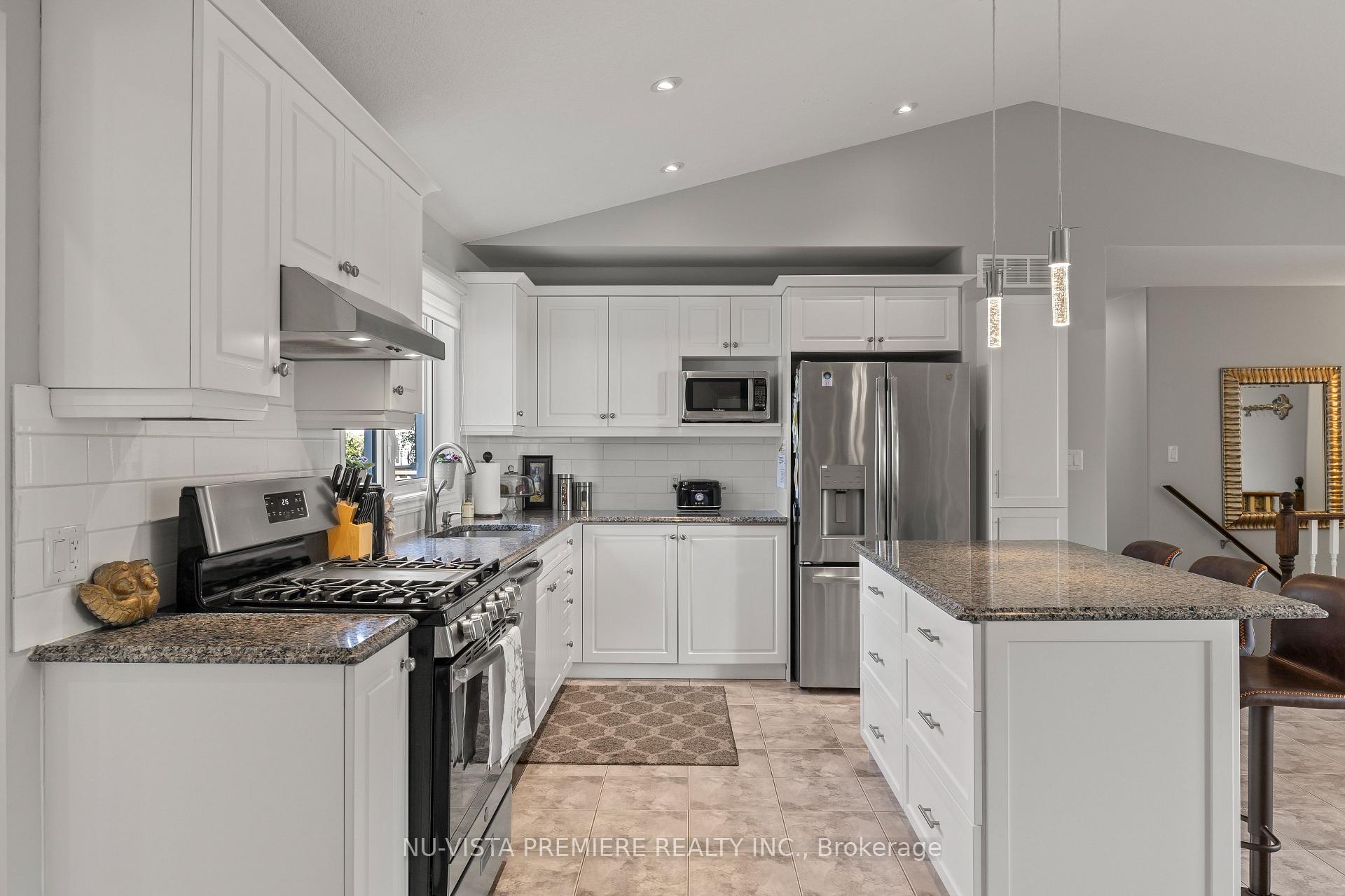 Photo 11 of 22534 Queens Line, West Elgin, Rodney — HOMEH