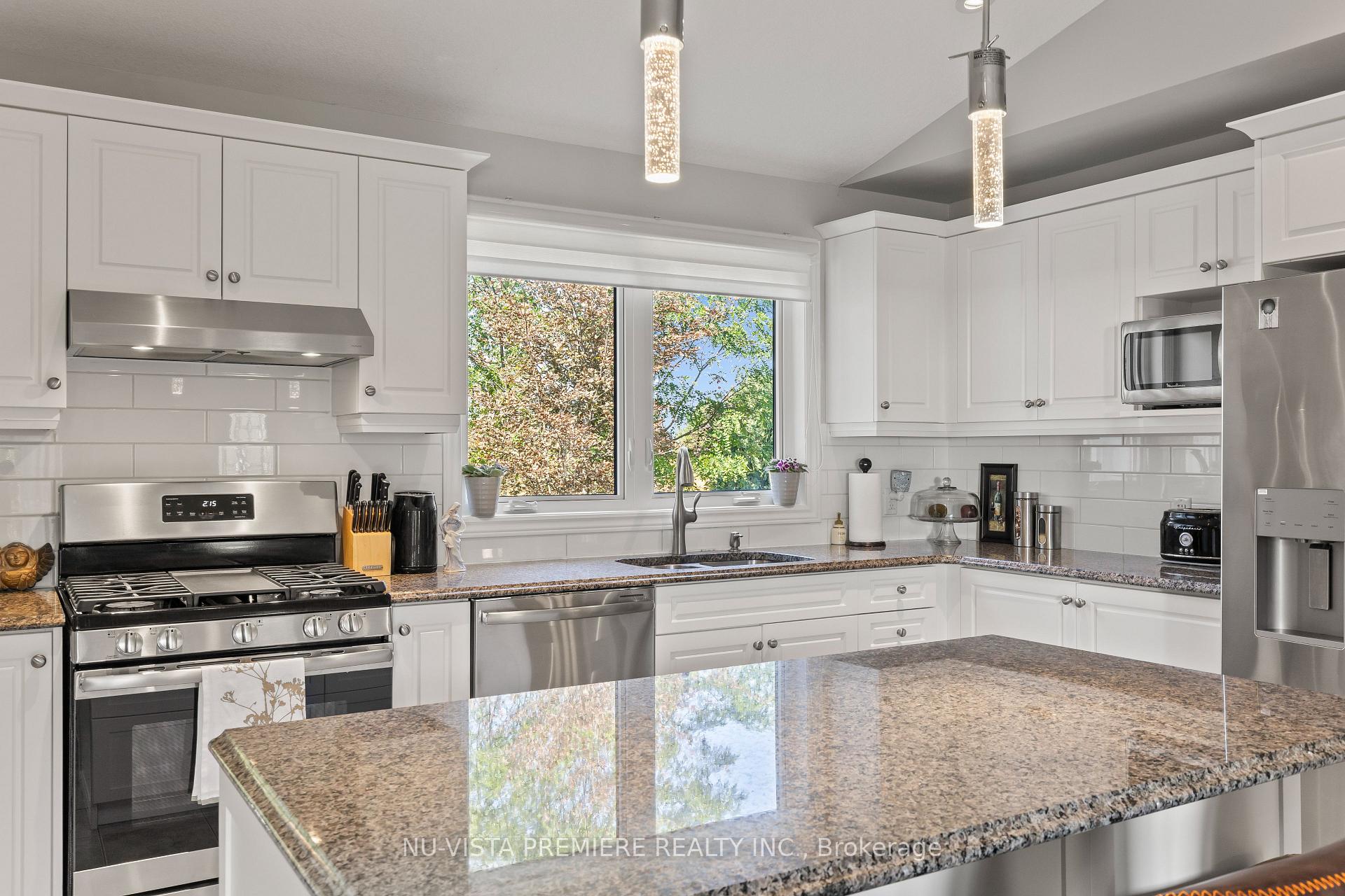 Photo 12 of 22534 Queens Line, West Elgin, Rodney — HOMEH