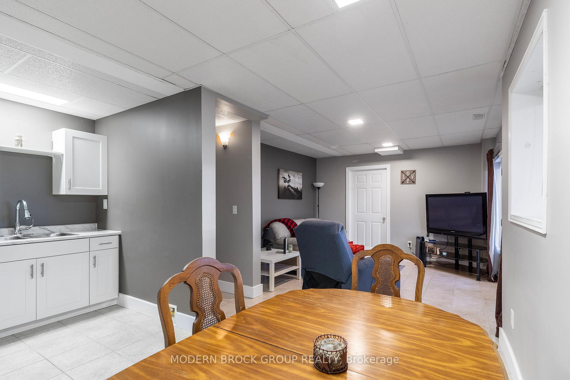Photo 34 of 752 Cedar Park Lane, Athens, R of Yonge & Escott Twp — HOMEH