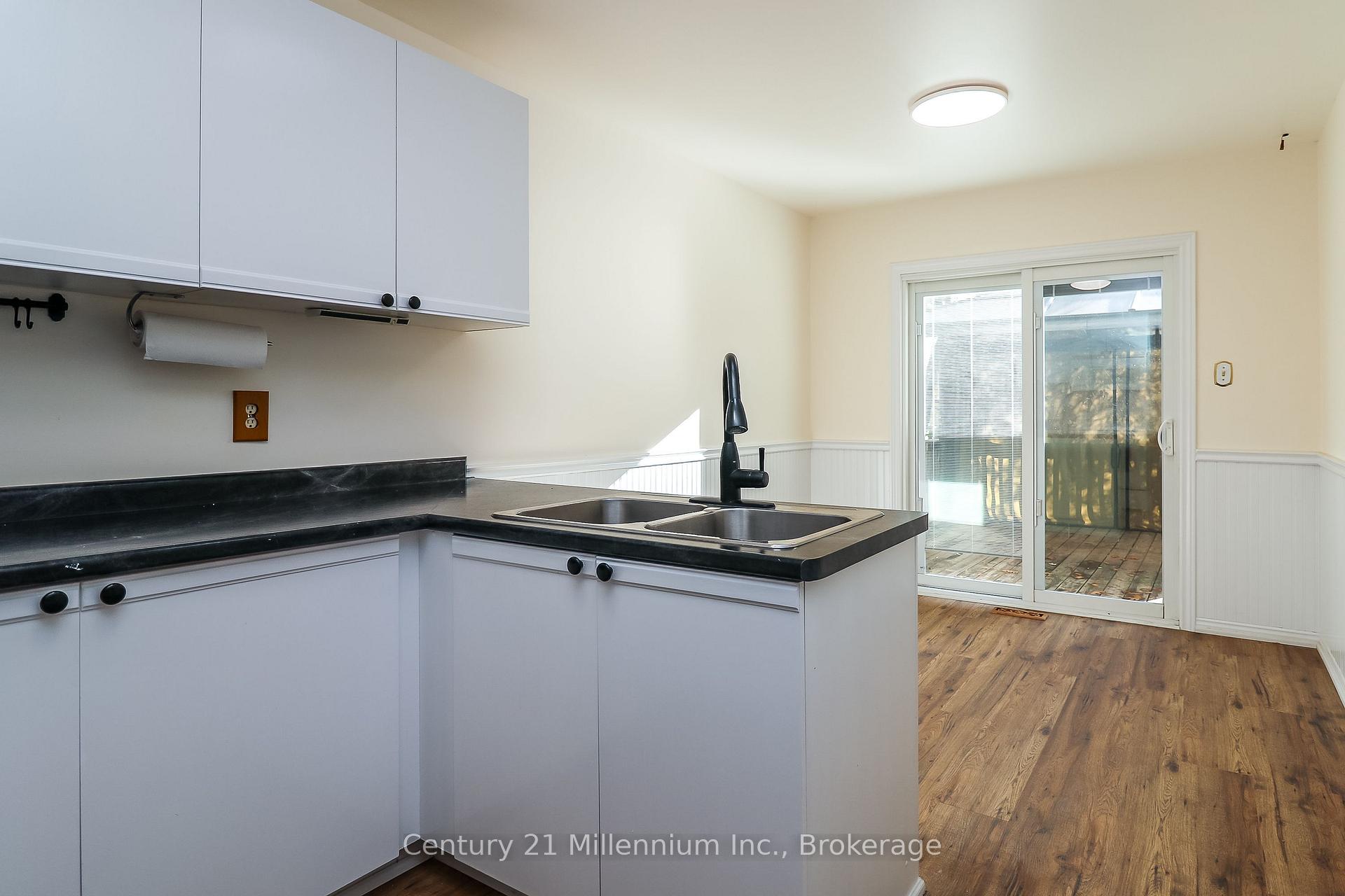 Photo 9 of 71 Donald Crescent, Wasaga Beach — HOMEH