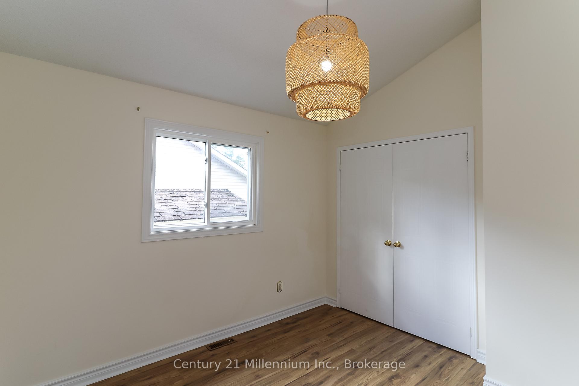 Photo 16 of 71 Donald Crescent, Wasaga Beach — HOMEH