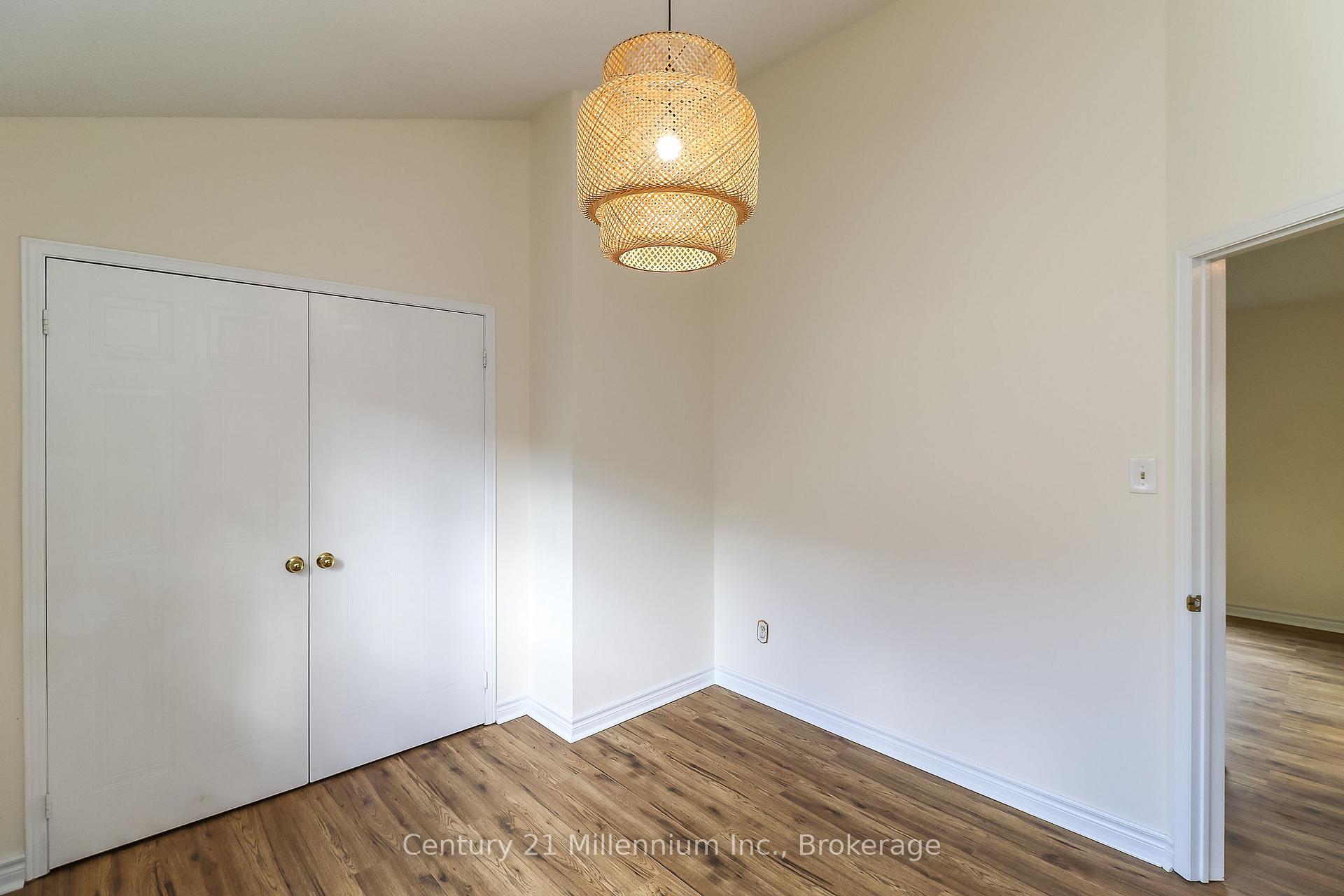 Photo 17 of 71 Donald Crescent, Wasaga Beach — HOMEH