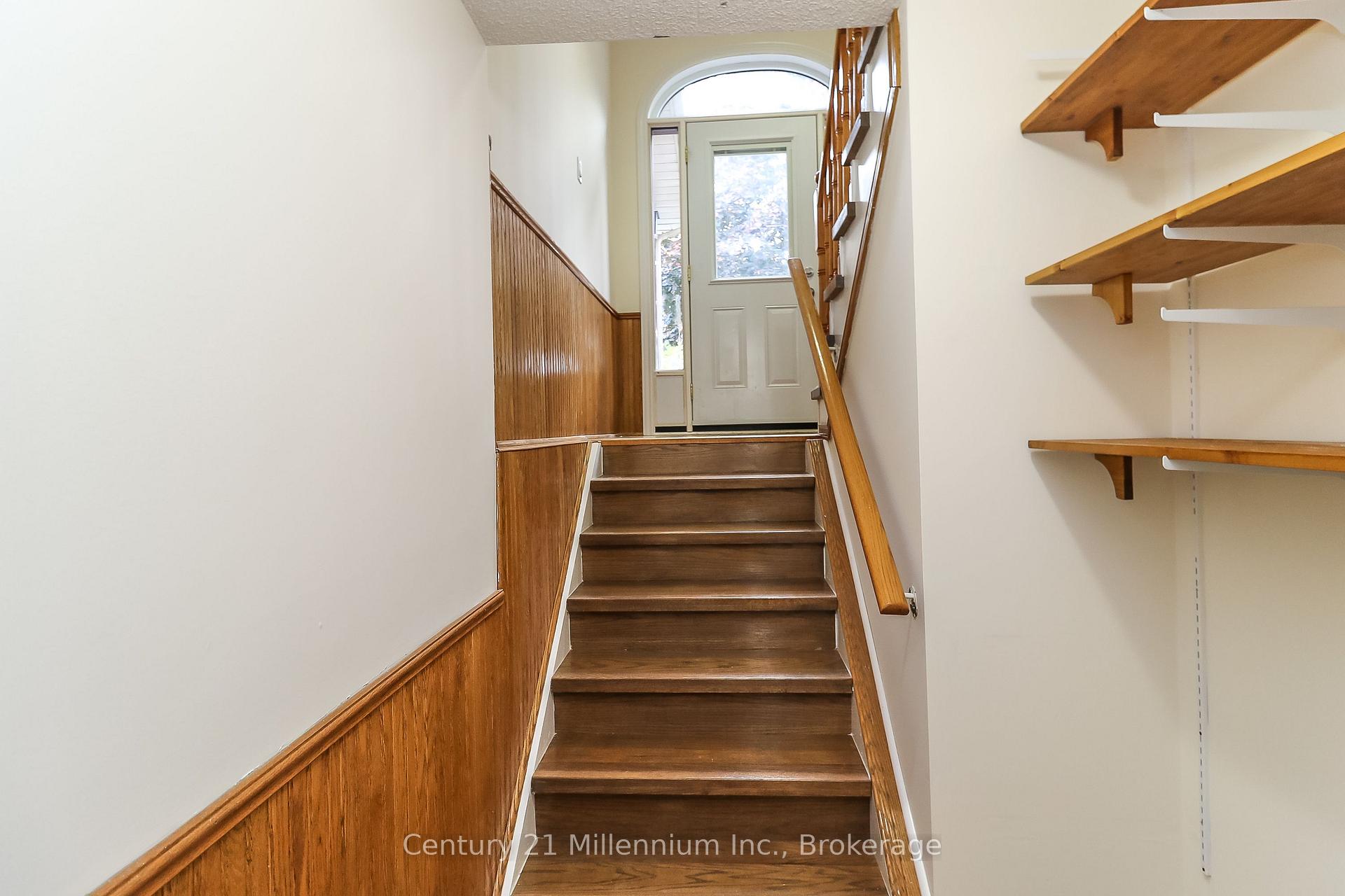Photo 20 of 71 Donald Crescent, Wasaga Beach — HOMEH