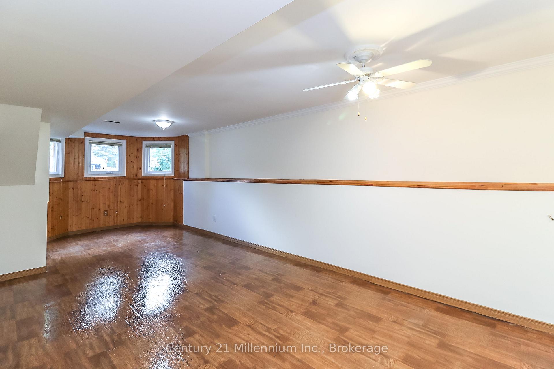 Photo 21 of 71 Donald Crescent, Wasaga Beach — HOMEH