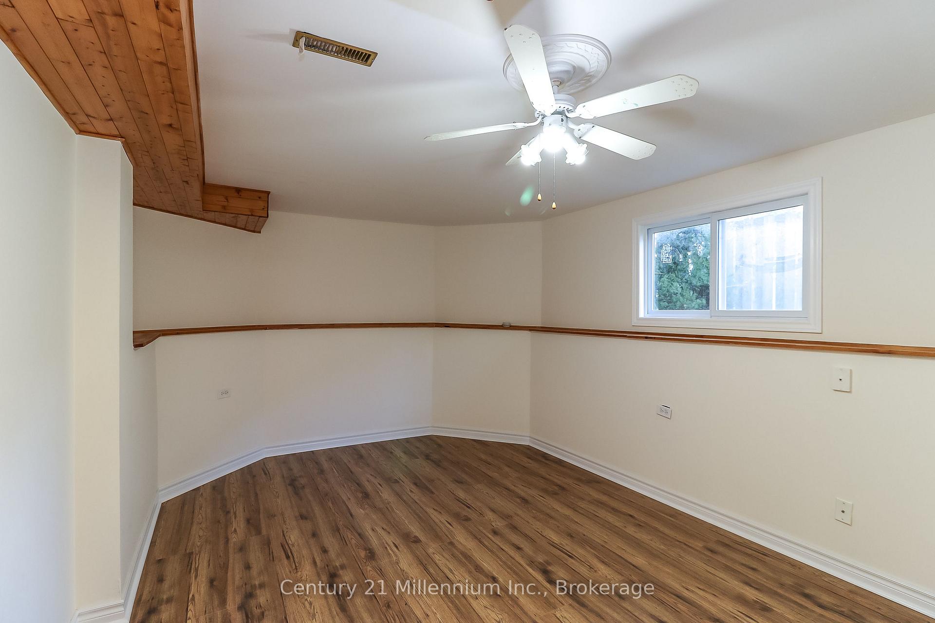 Photo 25 of 71 Donald Crescent, Wasaga Beach — HOMEH