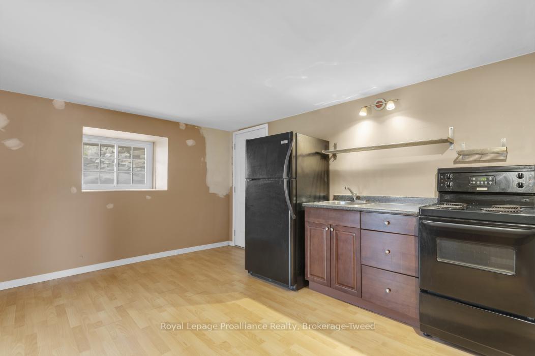 Photo 28 of 8541 Highway 37, Tweed, Elzevir (Twp) — HOMEH