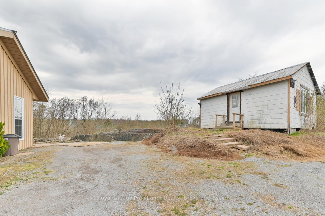 Photo 40 of 8541 Highway 37, Tweed, Elzevir (Twp) — HOMEH