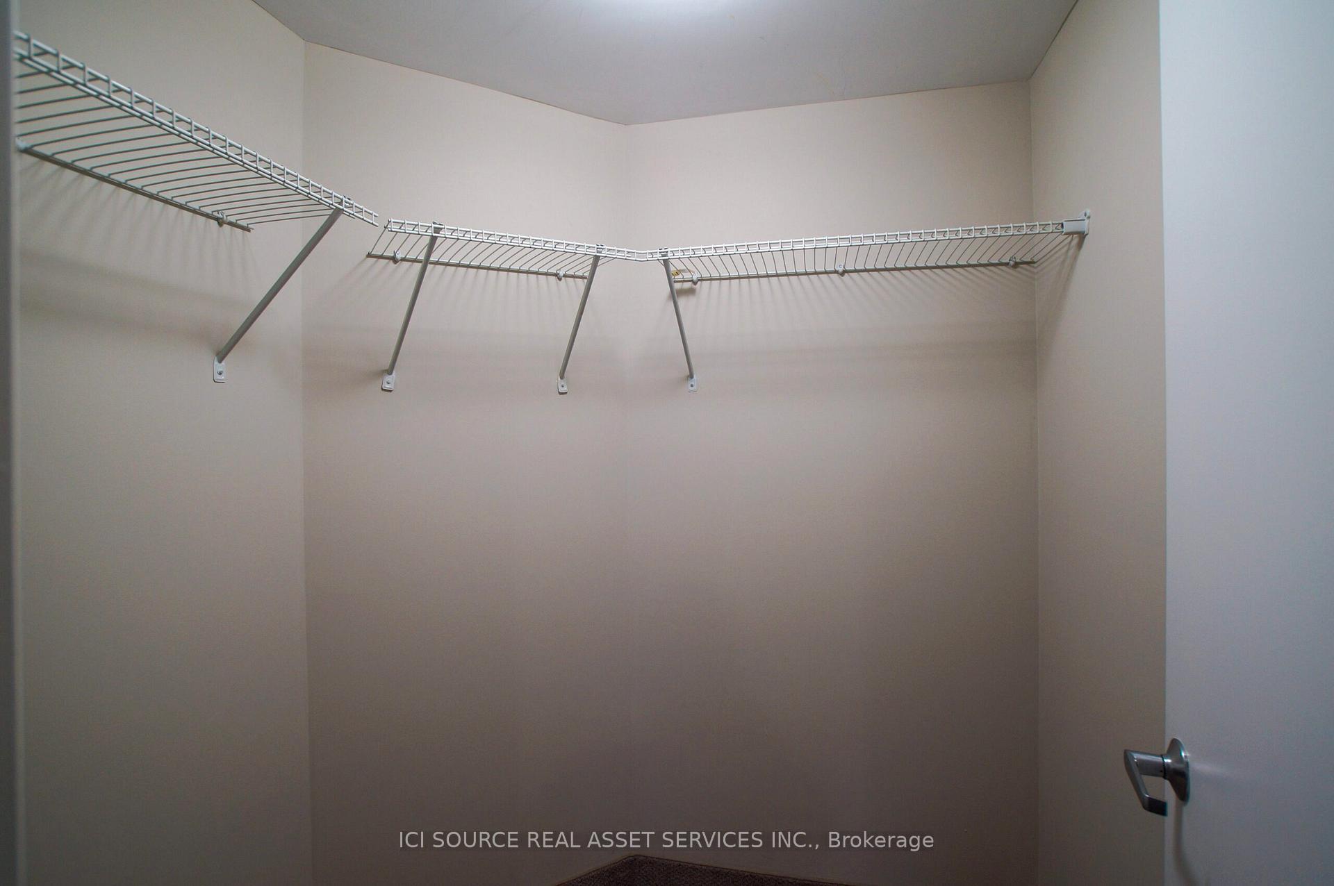 Photo 10 of Unit 505, 239 Auburn Drive, Waterloo — HOMEH