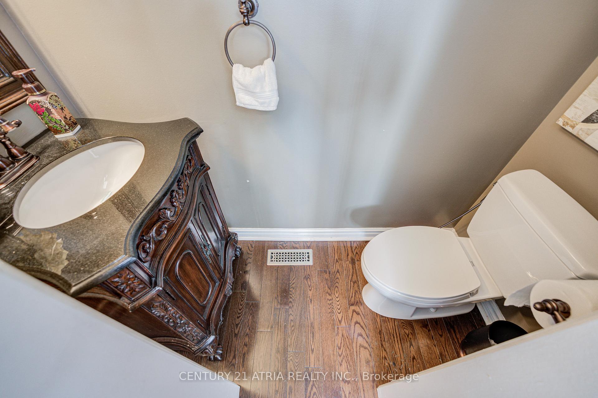 Photo 13 of 84 Downing Boulevard, Vaughan, Uplands — HOMEH