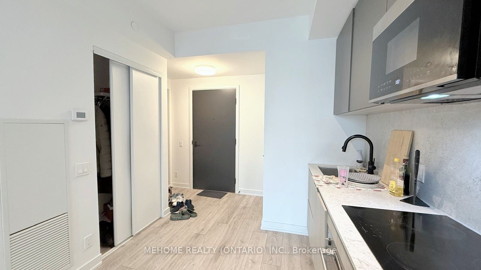 Photo 18 of Unit 813, 108 Peter Street, Toronto, Waterfront Communities — HOMEH