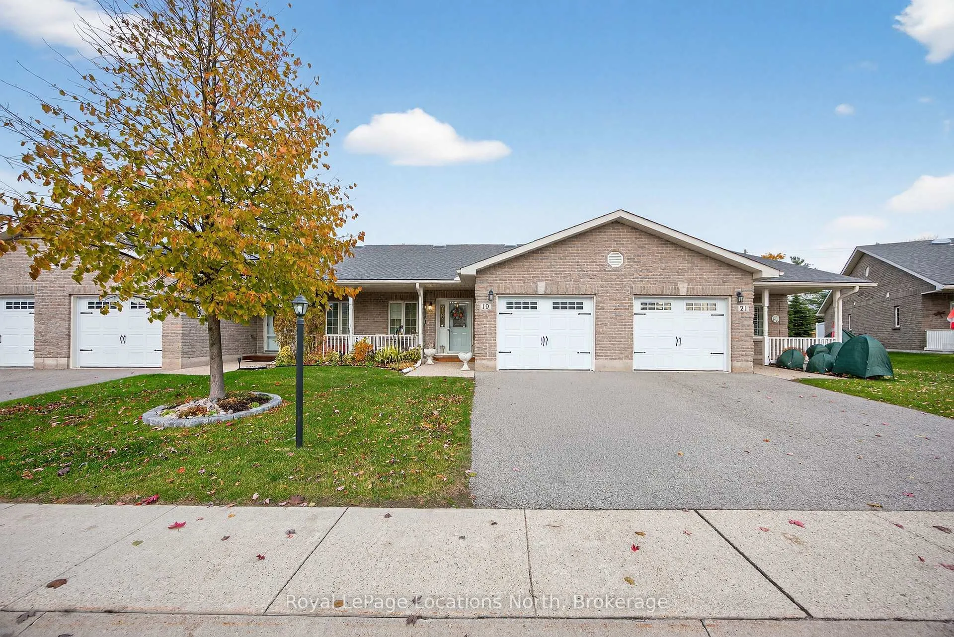 Photo 1 of 19 Chestnut Lane, Wasaga Beach — HOMEH