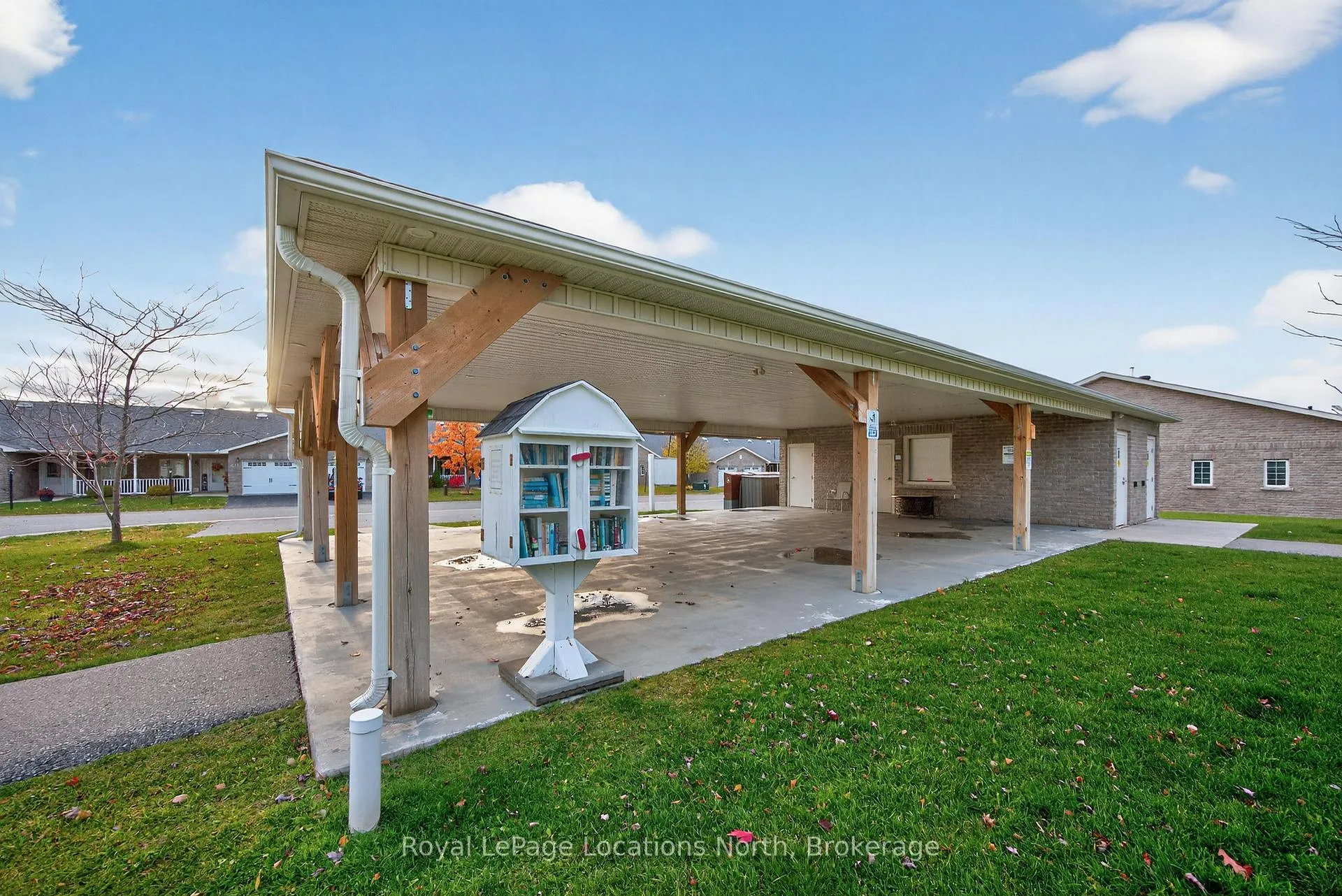 Photo 28 of 19 Chestnut Lane, Wasaga Beach — HOMEH