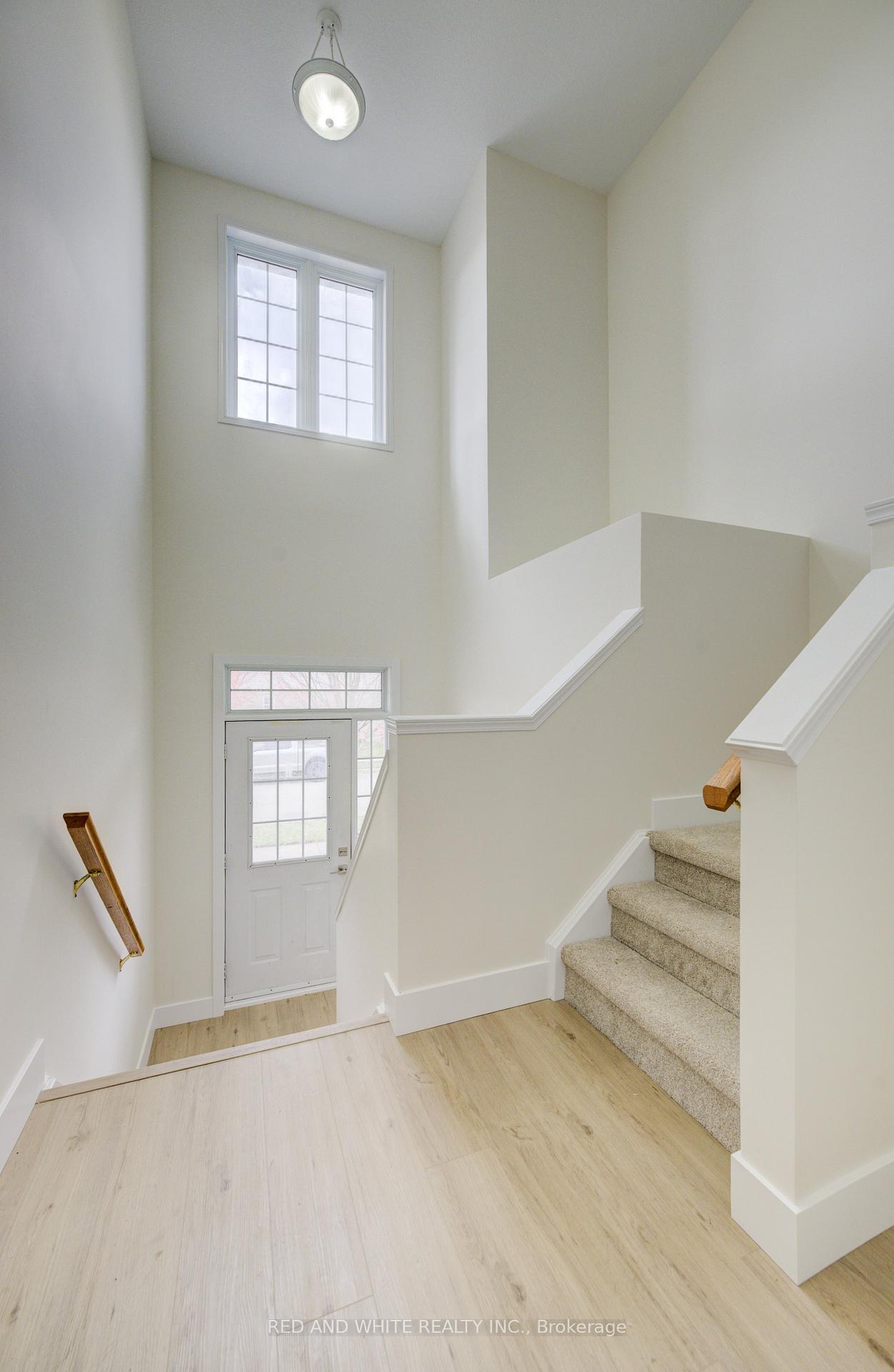 Photo 5 of 624 Wild Ginger Avenue, Waterloo — HOMEH