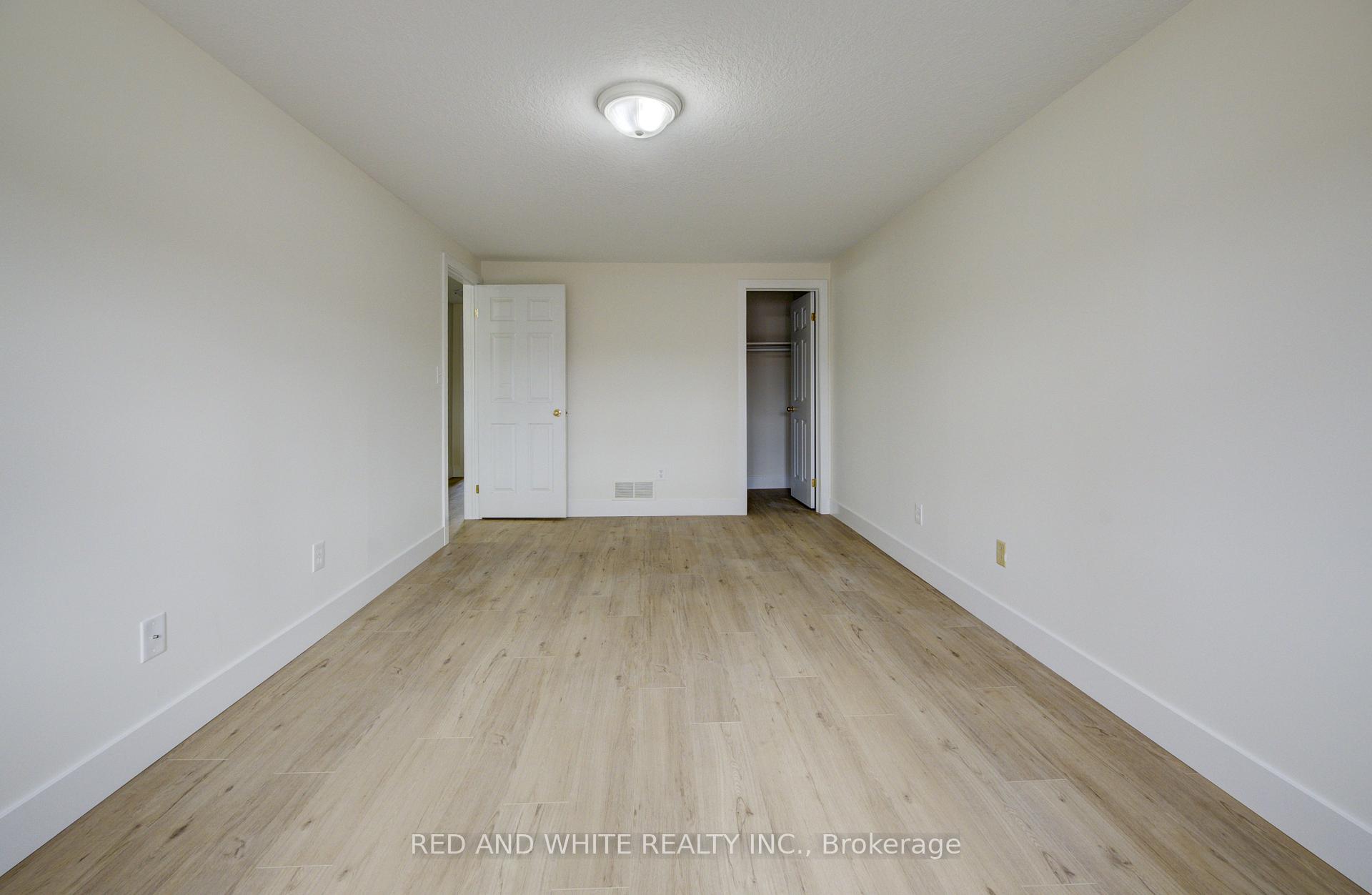 Photo 16 of 624 Wild Ginger Avenue, Waterloo — HOMEH