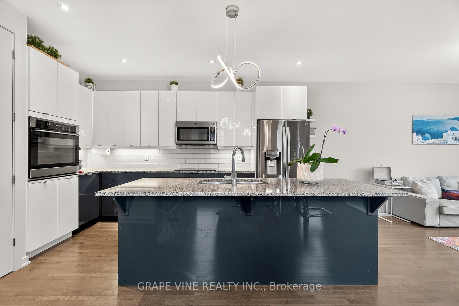 Photo 9 of 145 Larimar Circle, Ottawa, Riverside South/Gloucester Glen — HOMEH