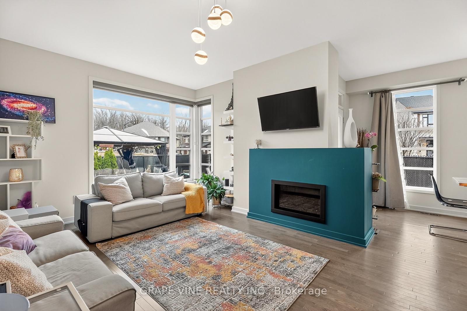 Photo 13 of 145 Larimar Circle, Ottawa, Riverside South/Gloucester Glen — HOMEH