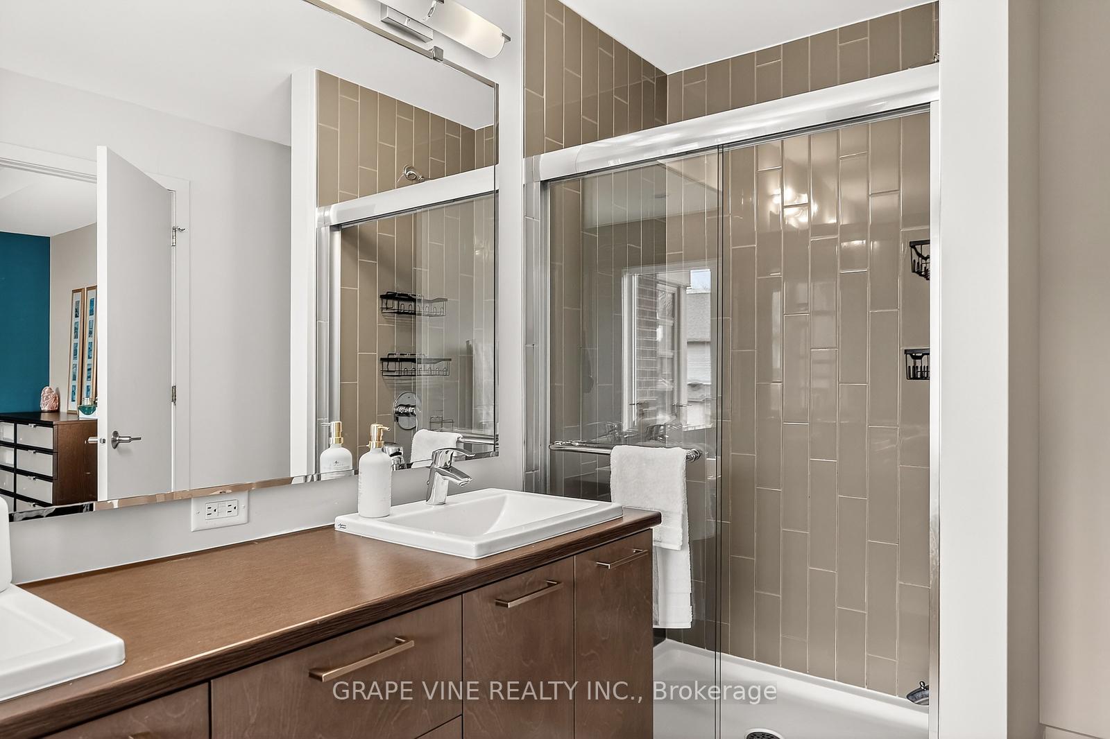 Photo 23 of 145 Larimar Circle, Ottawa, Riverside South/Gloucester Glen — HOMEH
