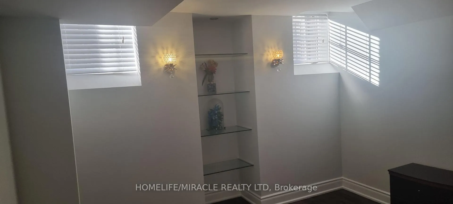 Photo 15 of 56 Ironside Drive, Vaughan, Vellore Village — HOMEH