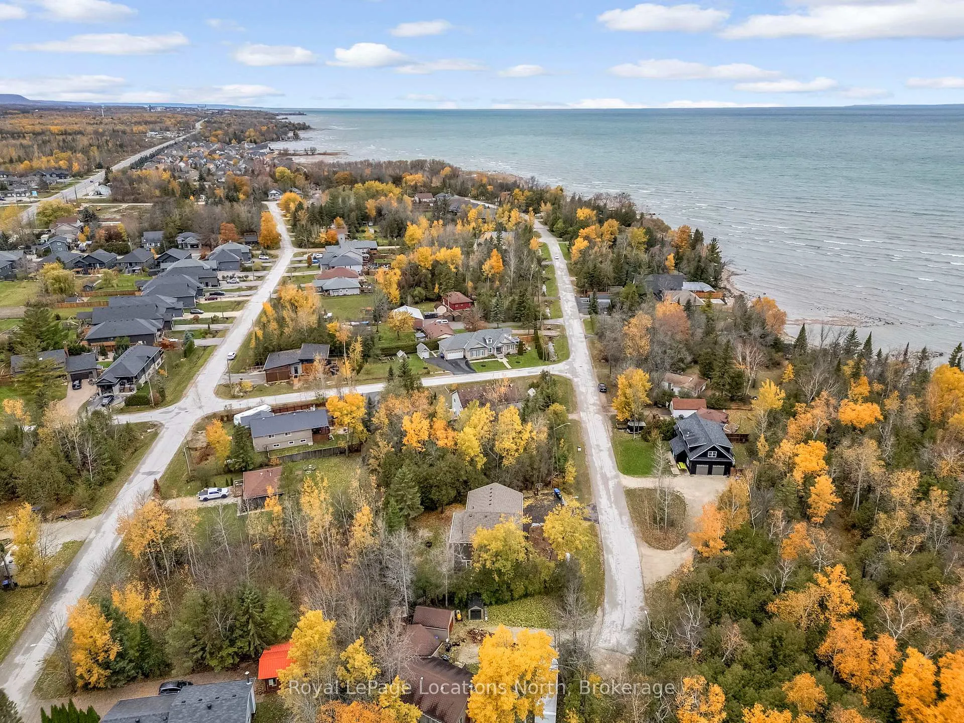Photo 15 of 15 Constance Boulevard, Wasaga Beach — HOMEH