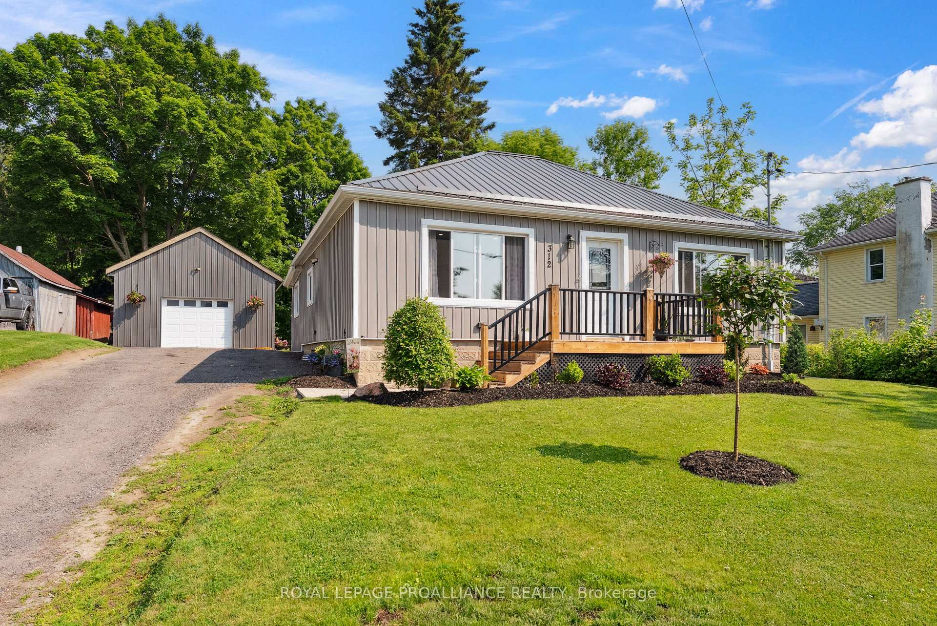 Photo 1 of 312 River Street W, Tweed, Tweed (Village) — HOMEH