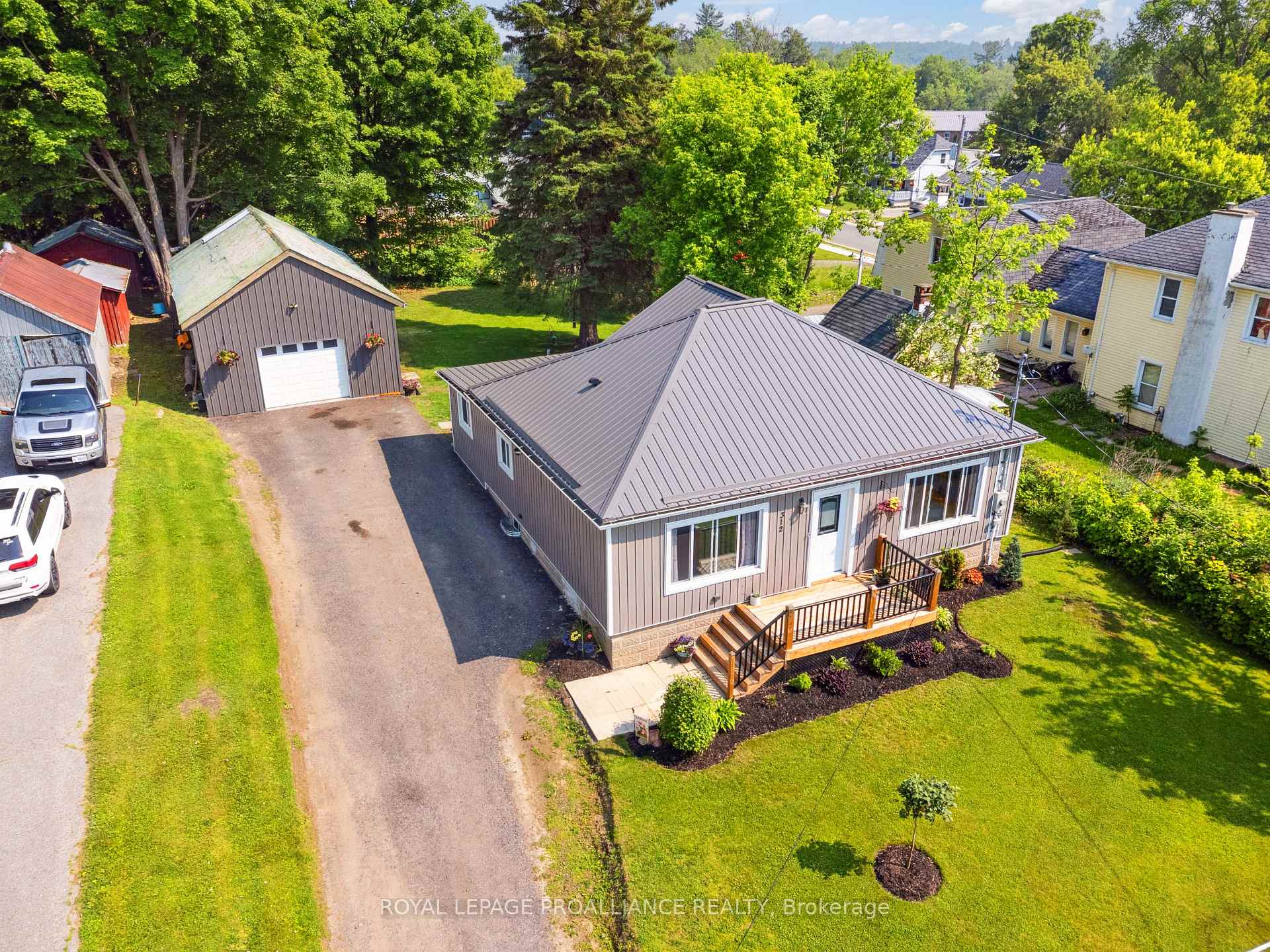 Photo 2 of 312 River Street W, Tweed, Tweed (Village) — HOMEH