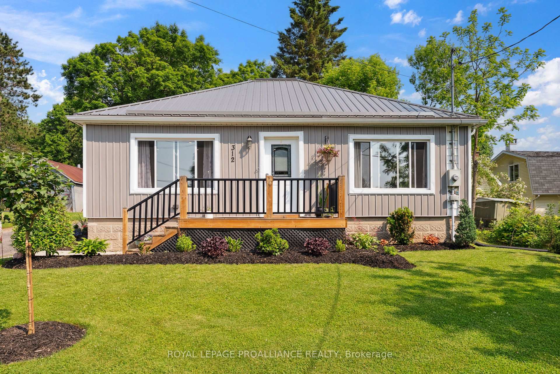Photo 4 of 312 River Street W, Tweed, Tweed (Village) — HOMEH