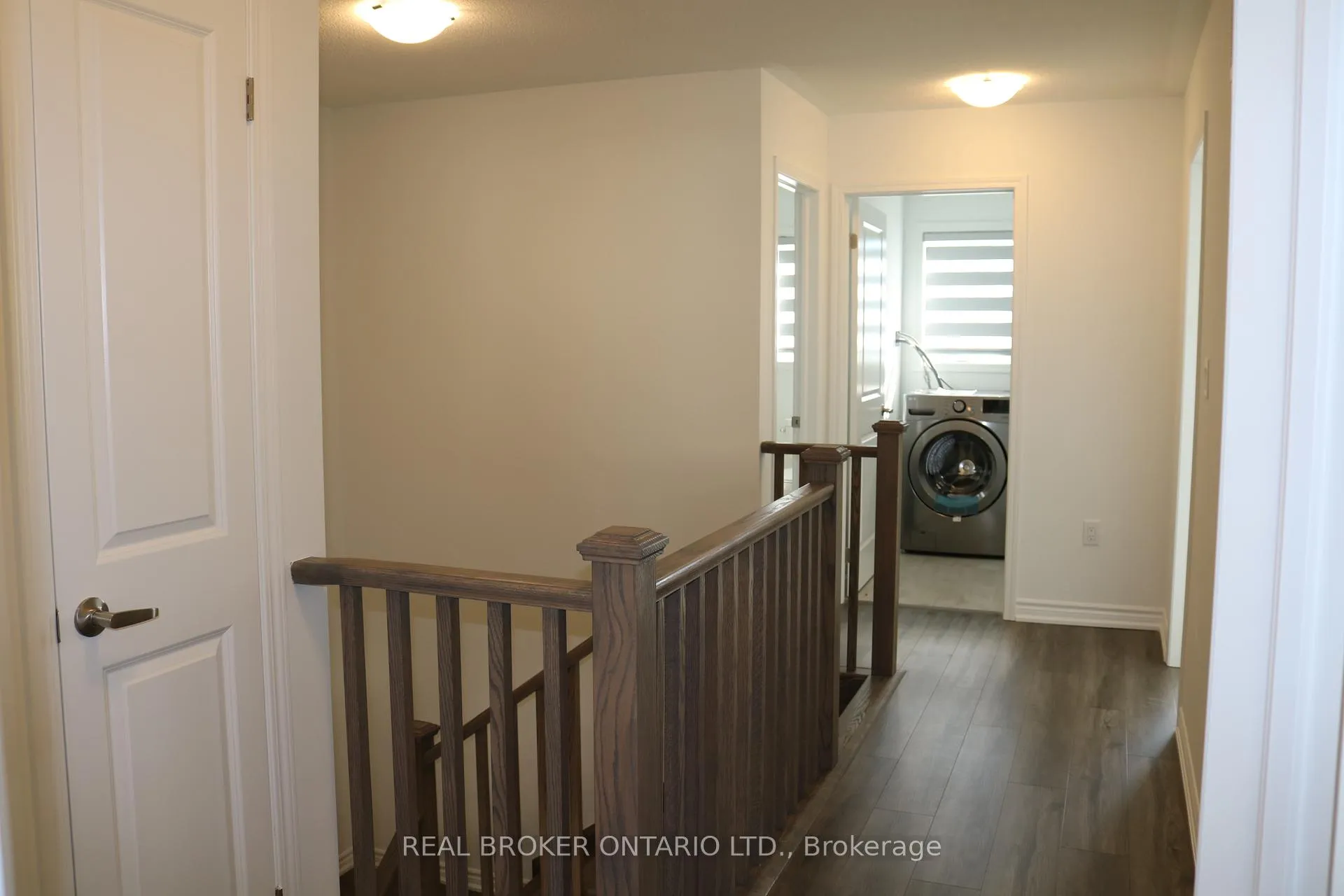 Photo 15 of 6 Vinewood Crescent, Barrie, Rural Barrie Southeast — HOMEH
