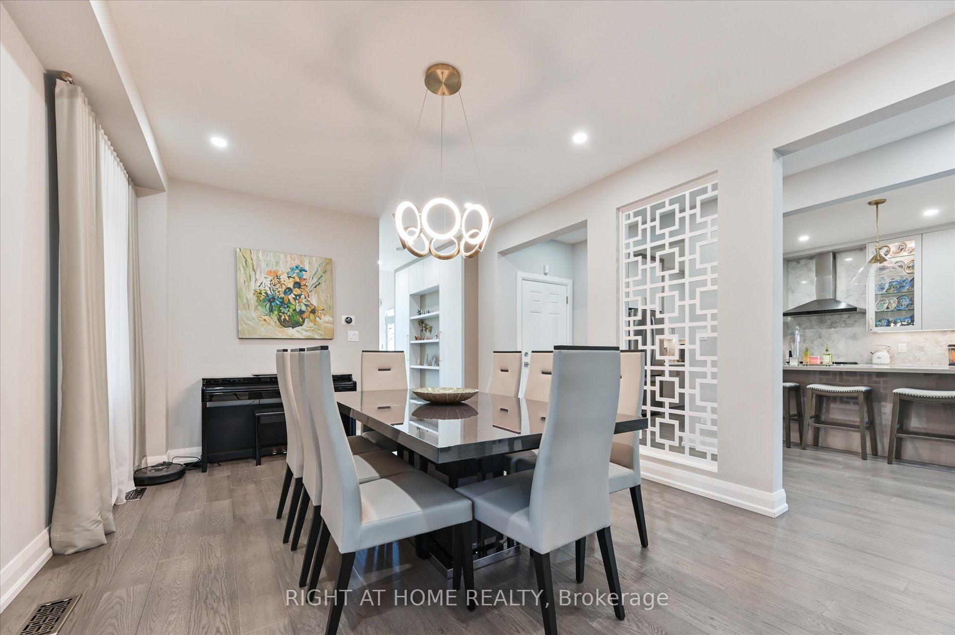 Photo 8 of 250 Rivermill Crescent, Vaughan, Patterson — HOMEH