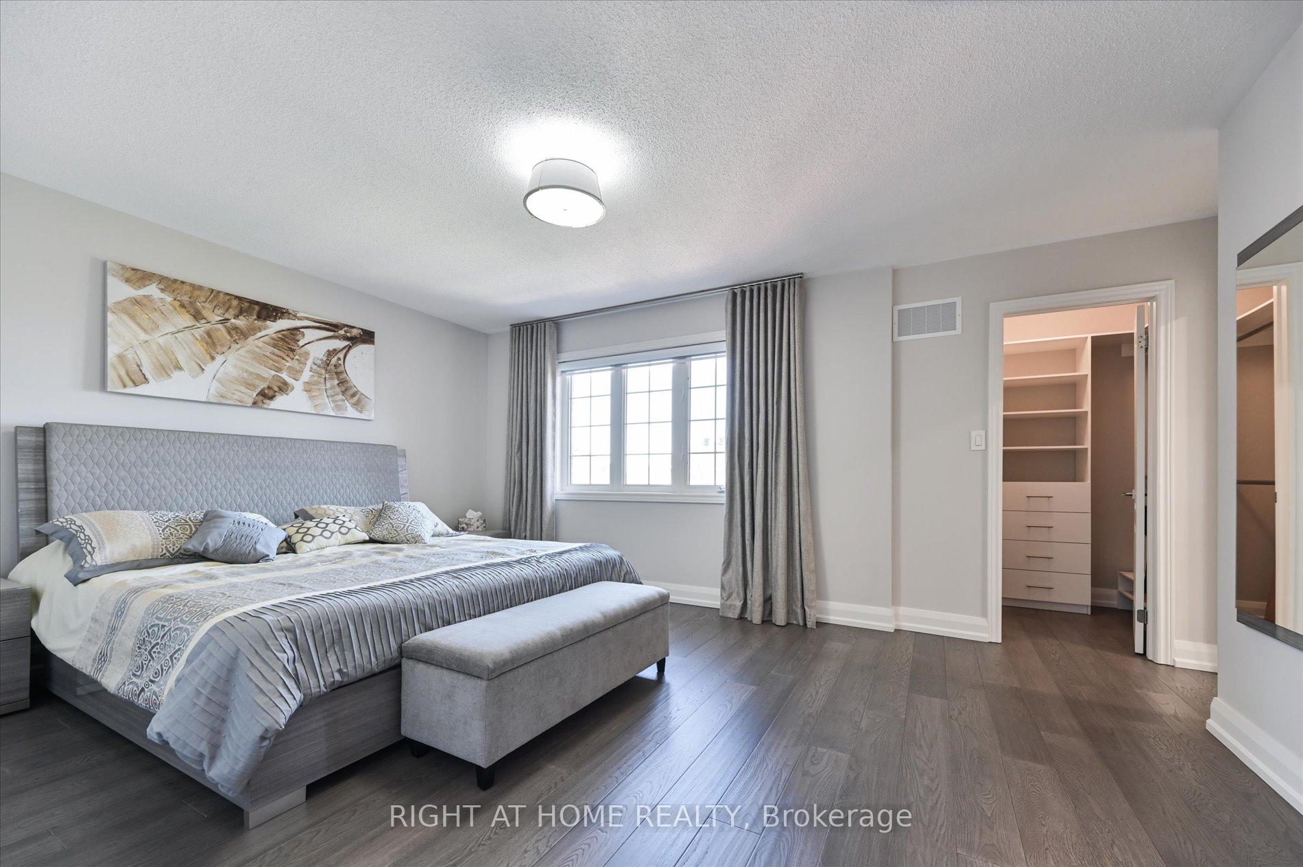 Photo 22 of 250 Rivermill Crescent, Vaughan, Patterson — HOMEH