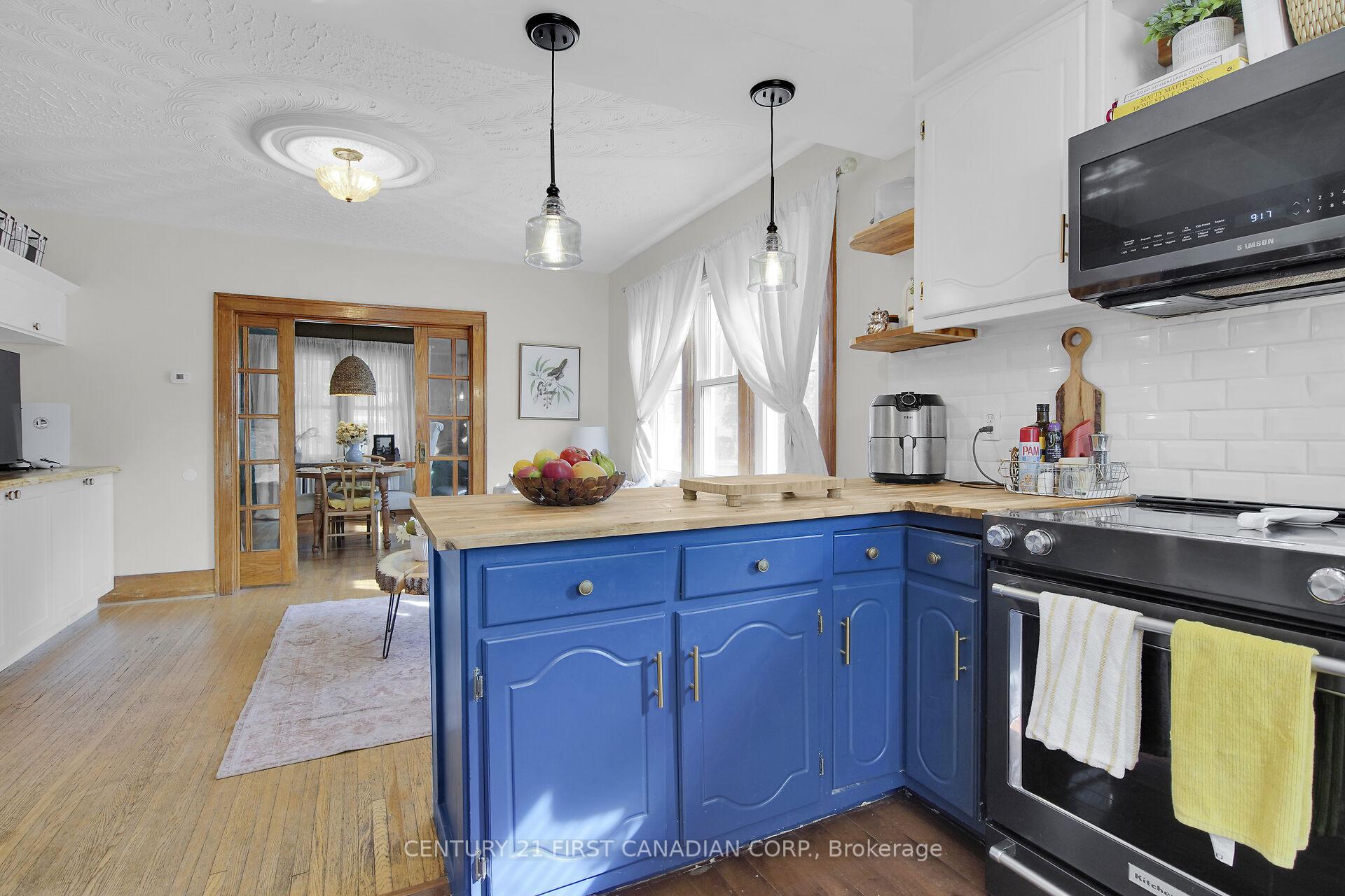 Photo 13 of 196 Queen Street, West Elgin, Rodney — HOMEH