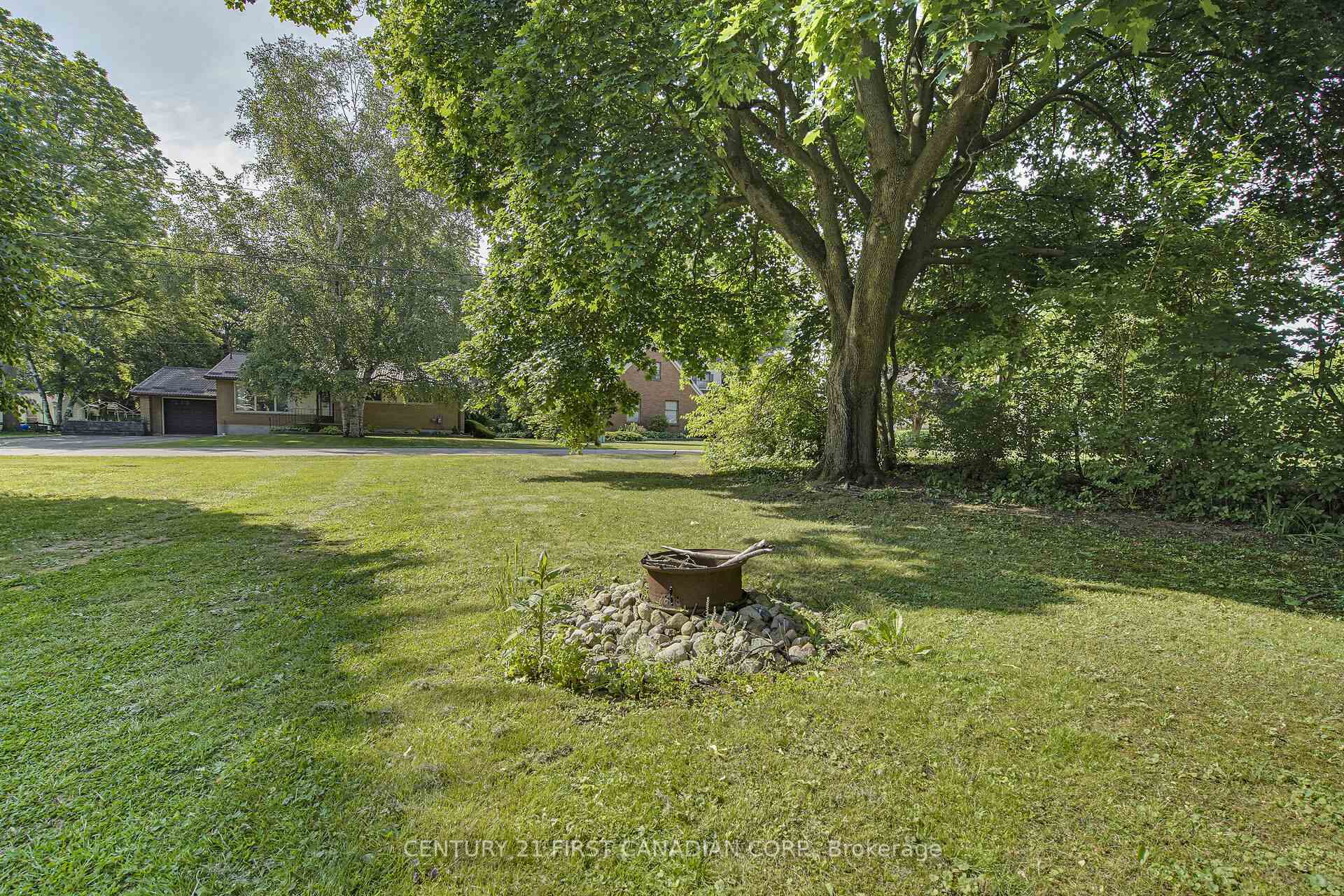 Photo 33 of 196 Queen Street, West Elgin, Rodney — HOMEH