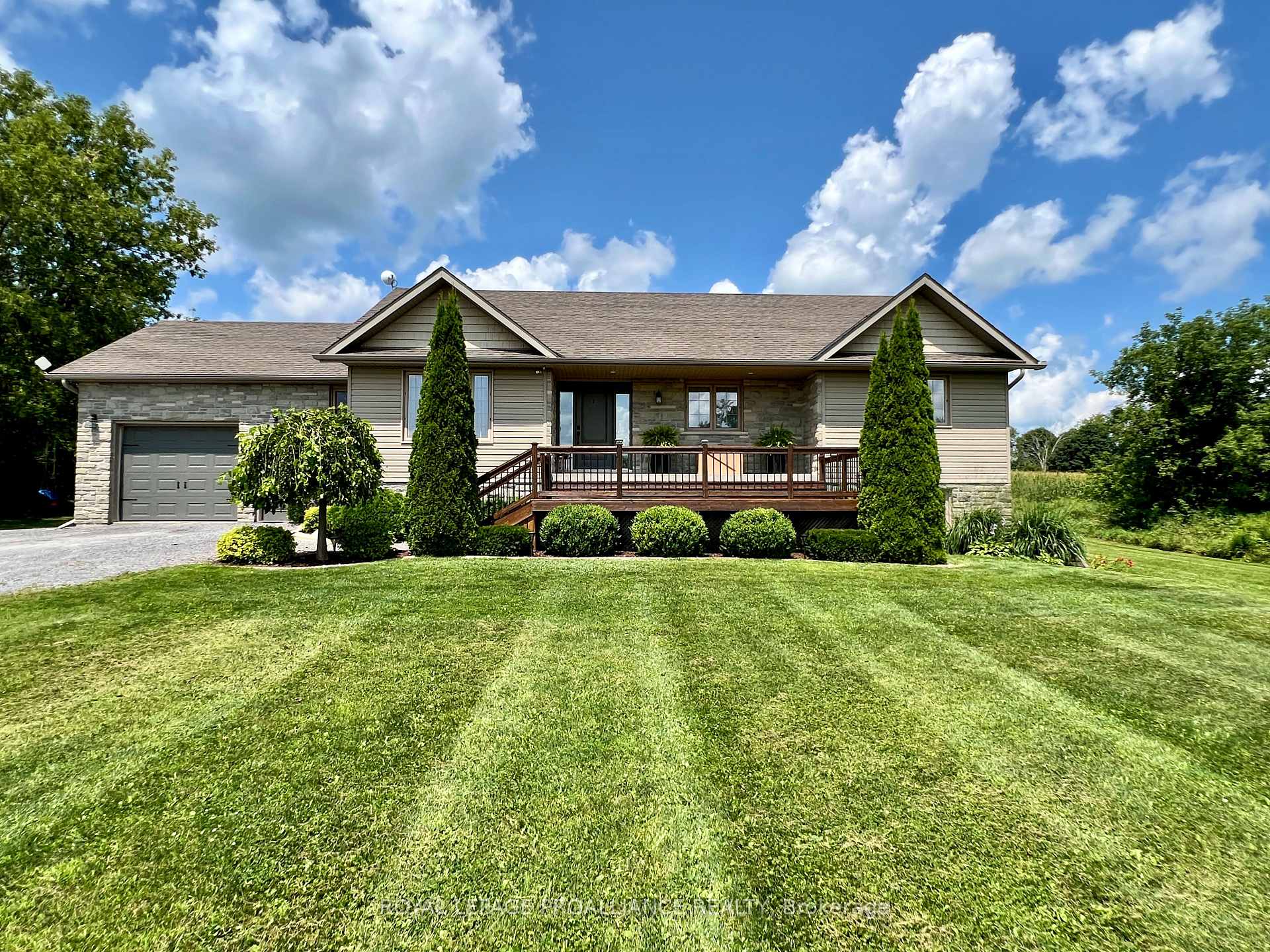 Photo 1 of 1575 Crookston Road, Tweed, Hungerford (Twp) — HOMEH