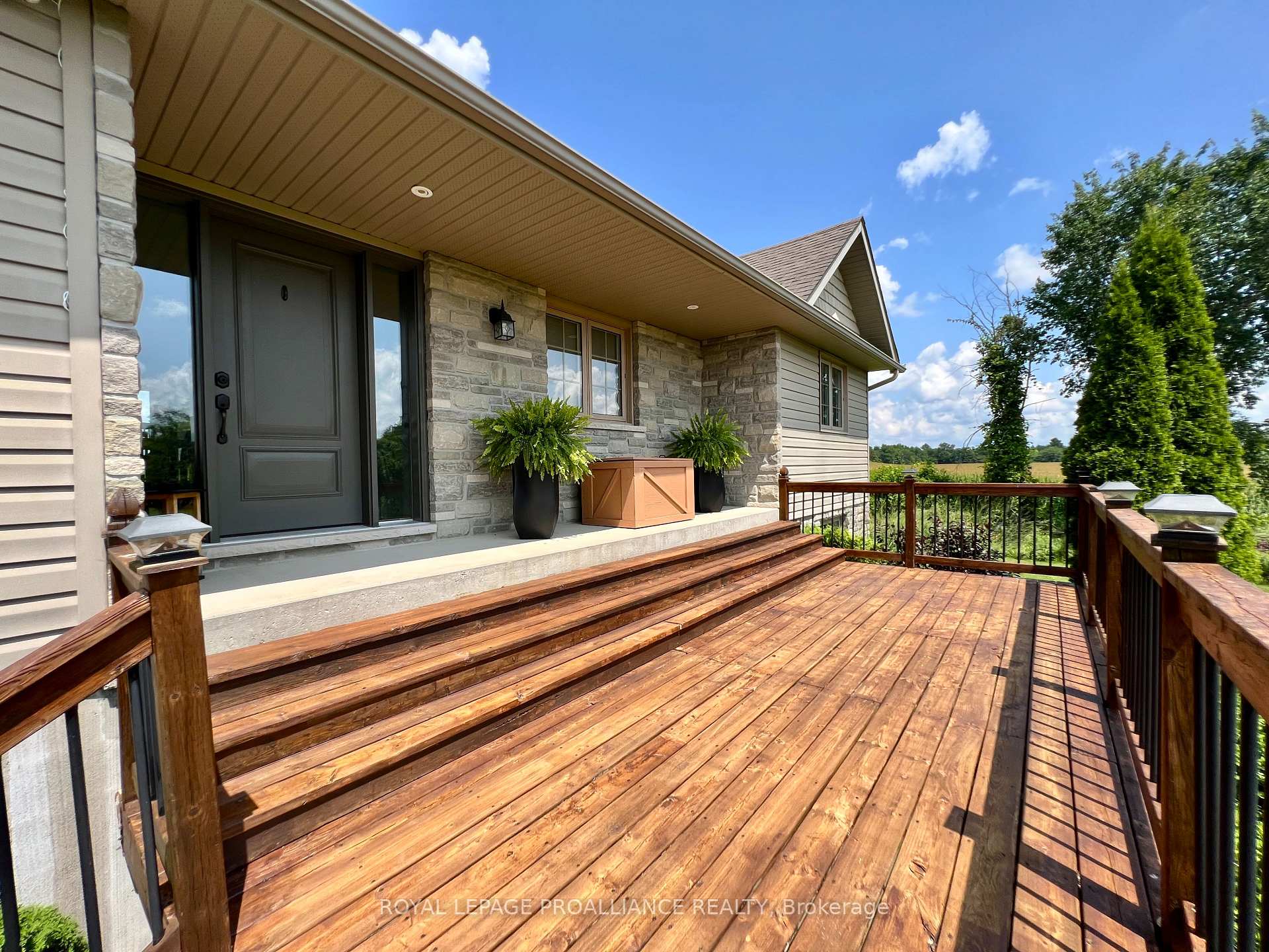 Photo 5 of 1575 Crookston Road, Tweed, Hungerford (Twp) — HOMEH
