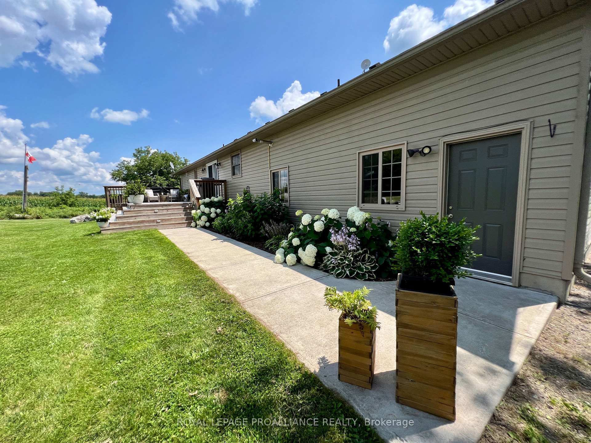Photo 29 of 1575 Crookston Road, Tweed, Hungerford (Twp) — HOMEH