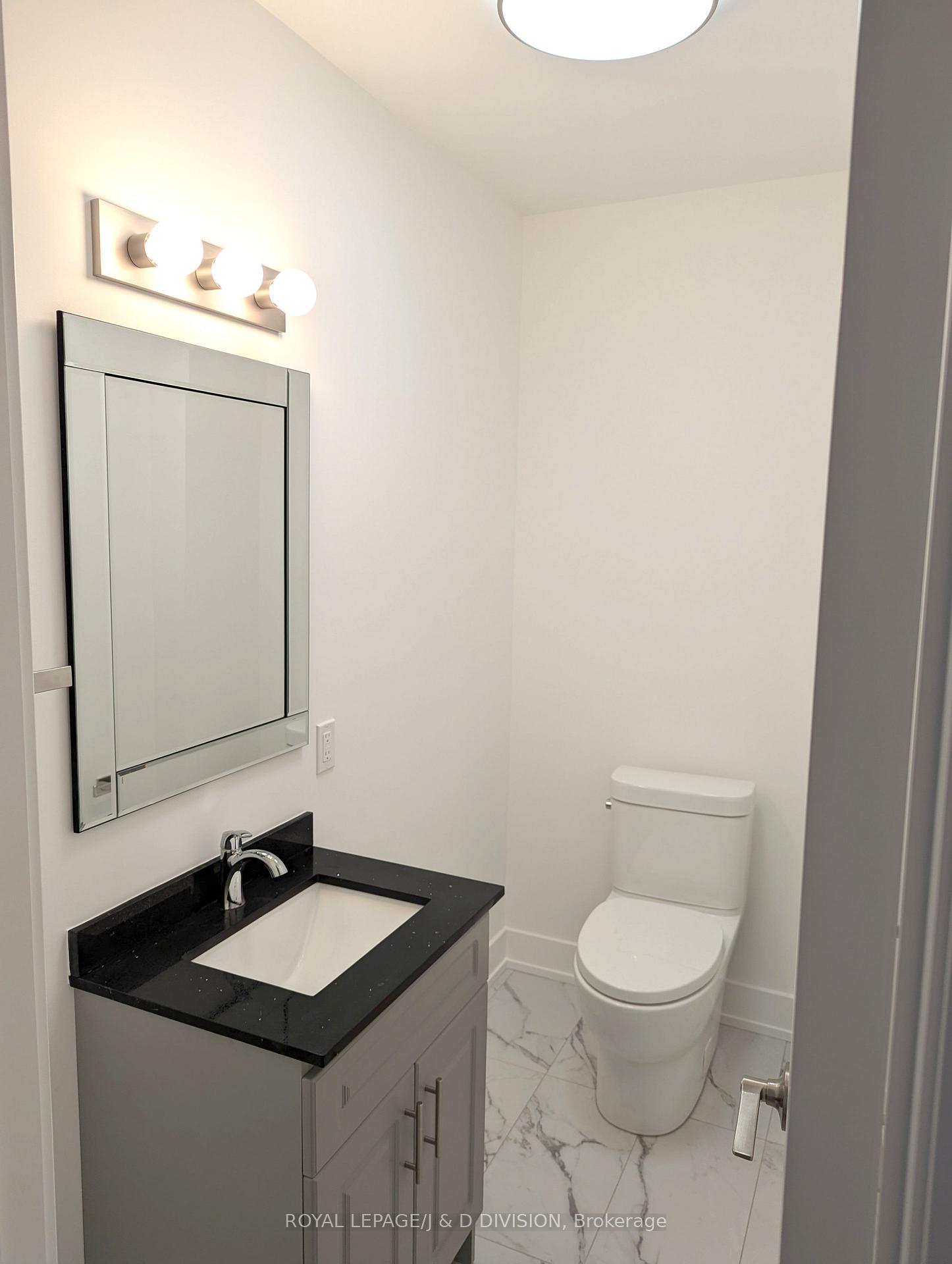 Photo 3 of 2058 Dufferin Street, Toronto, Caledonia-Fairbank — HOMEH