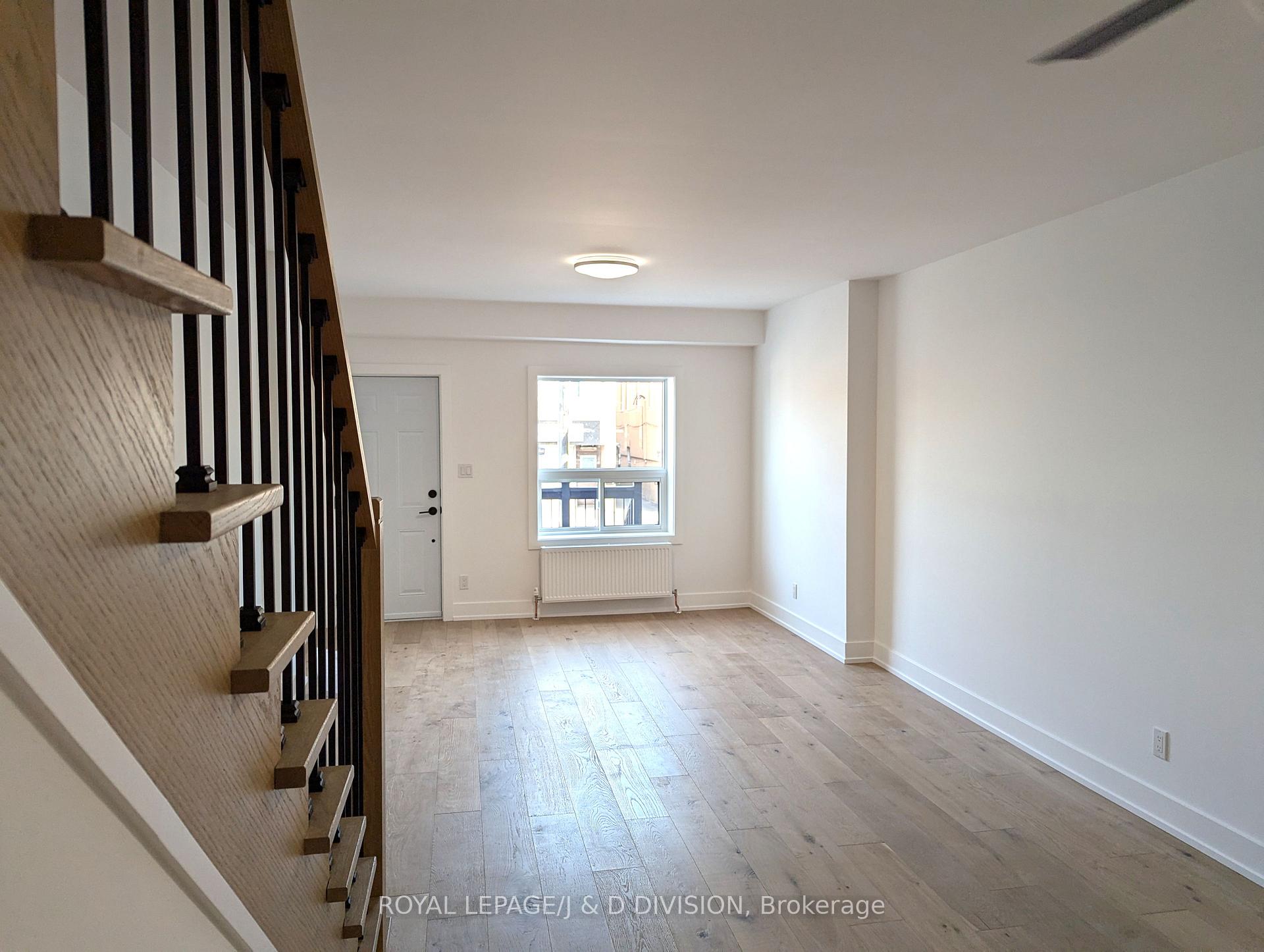 Photo 9 of 2058 Dufferin Street, Toronto, Caledonia-Fairbank — HOMEH