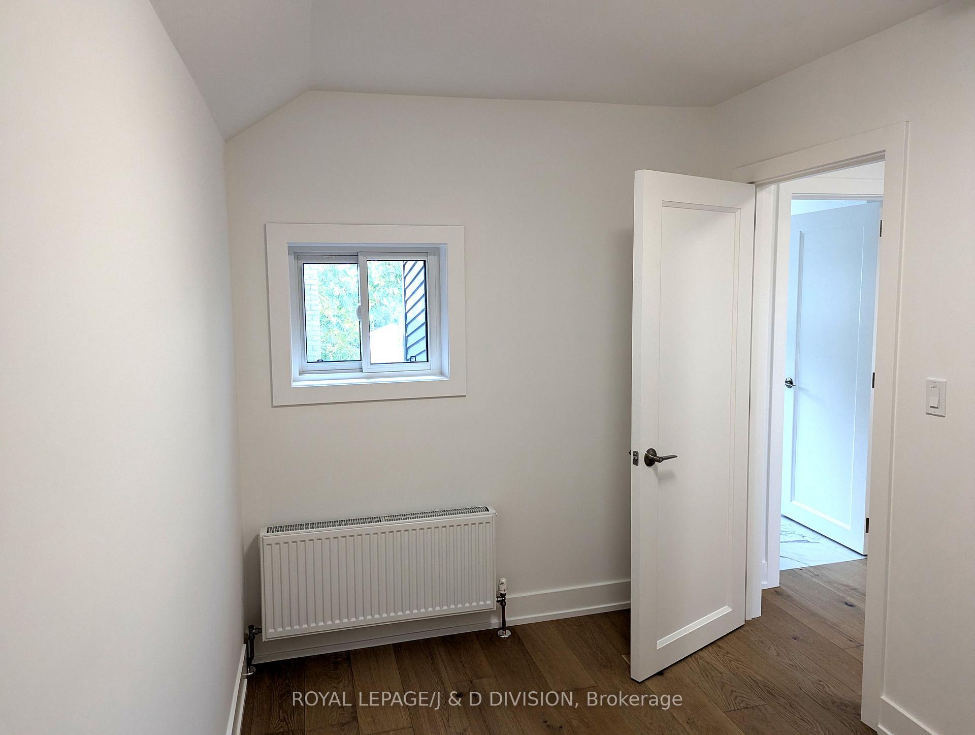 Photo 14 of 2058 Dufferin Street, Toronto, Caledonia-Fairbank — HOMEH