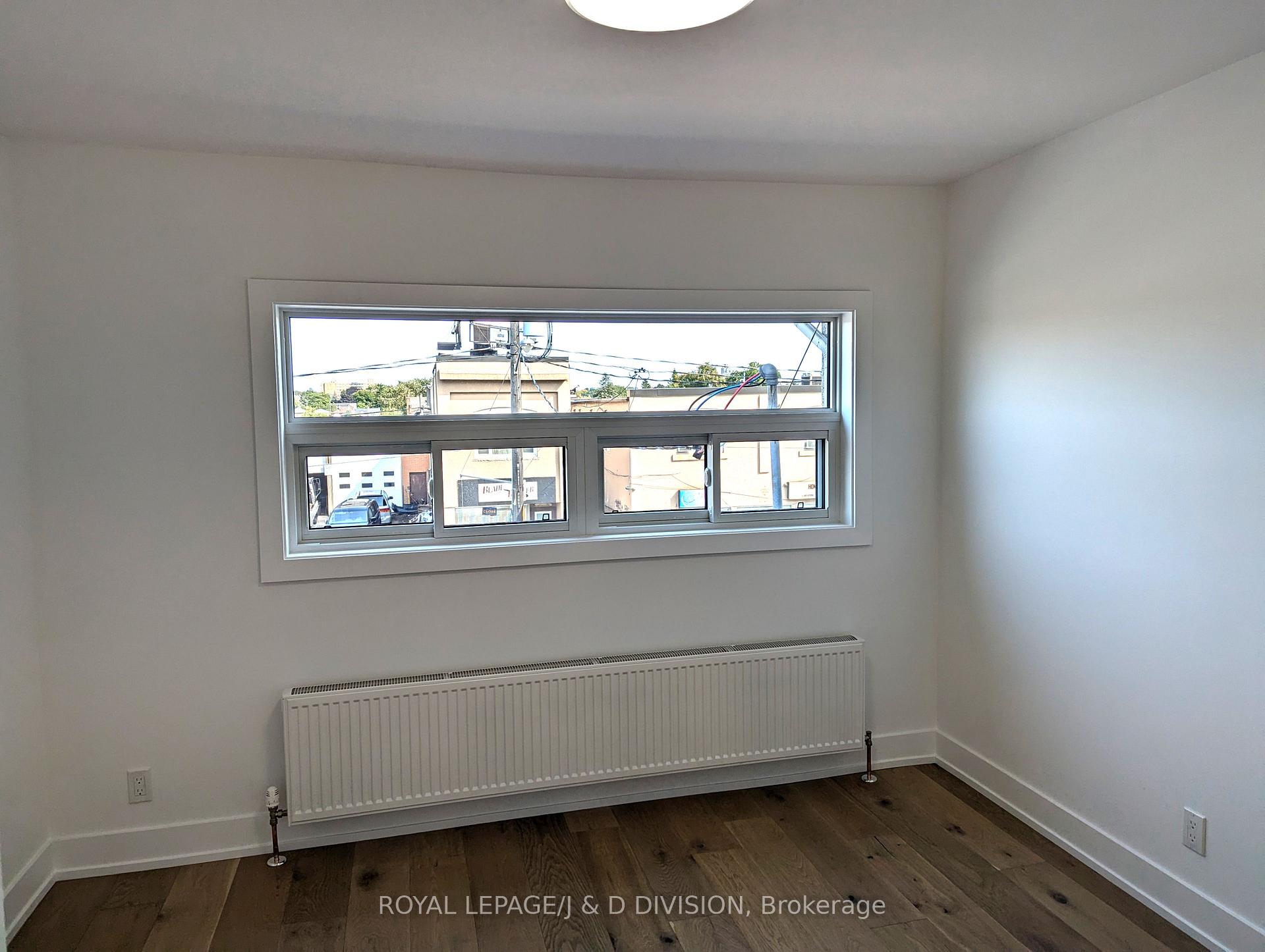 Photo 17 of 2058 Dufferin Street, Toronto, Caledonia-Fairbank — HOMEH
