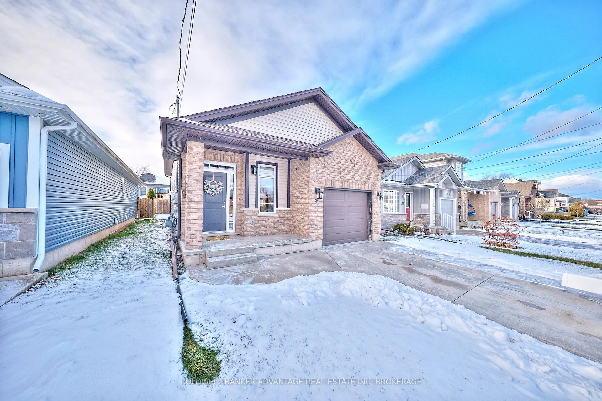 Photo 3 of 91 Scholfield Avenue S, Welland, Lincoln/Crowland — HOMEH