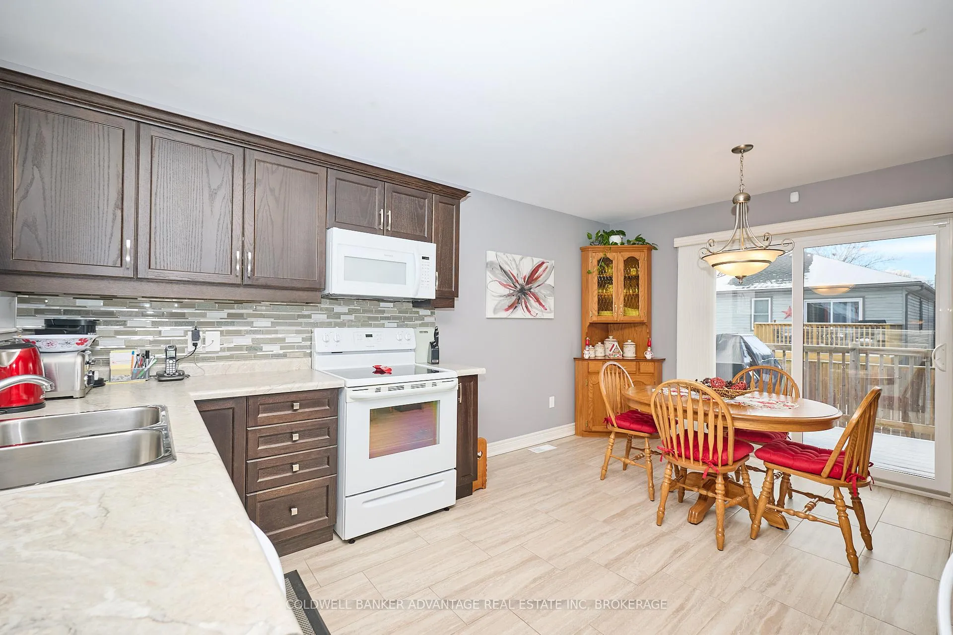 Photo 10 of 91 Scholfield Avenue S, Welland, Lincoln/Crowland — HOMEH