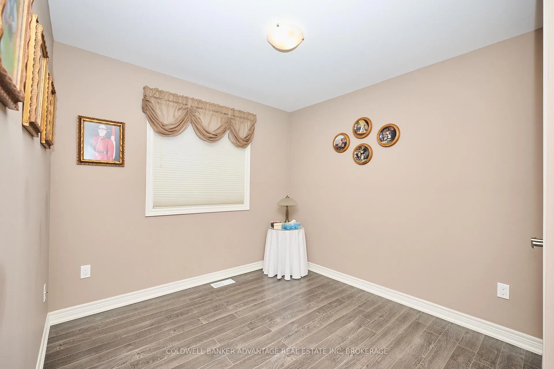 Photo 17 of 91 Scholfield Avenue S, Welland, Lincoln/Crowland — HOMEH
