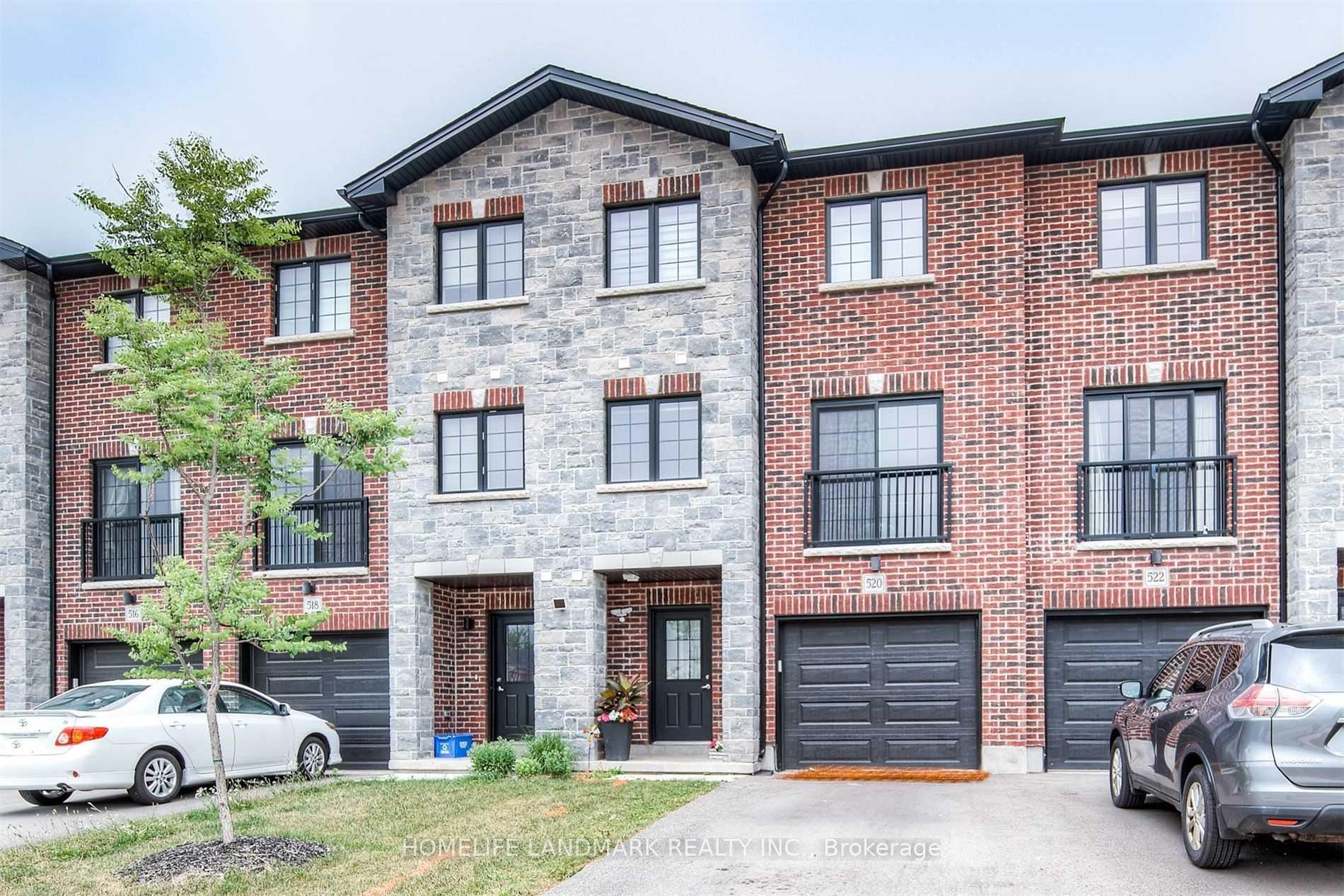 Photo 2 of 520 Wismer Street, Waterloo, University Downs — HOMEH