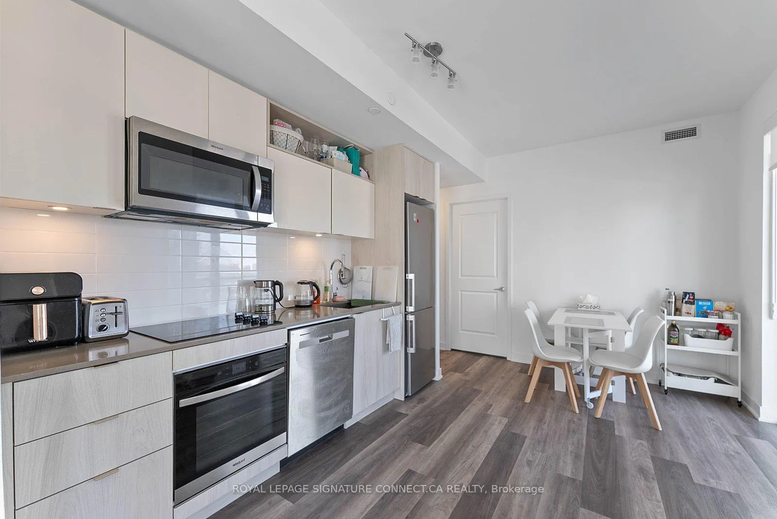 Photo 5 of Unit 2107, 100 Dalhousie St, Toronto, Church-Yonge Corridor — HOMEH