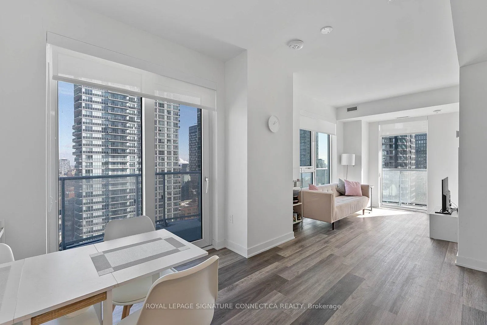 Photo 7 of Unit 2107, 100 Dalhousie St, Toronto, Church-Yonge Corridor — HOMEH