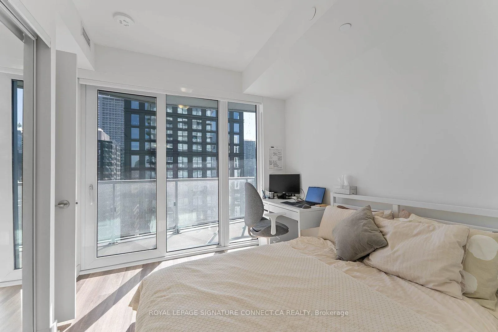 Photo 11 of Unit 2107, 100 Dalhousie St, Toronto, Church-Yonge Corridor — HOMEH